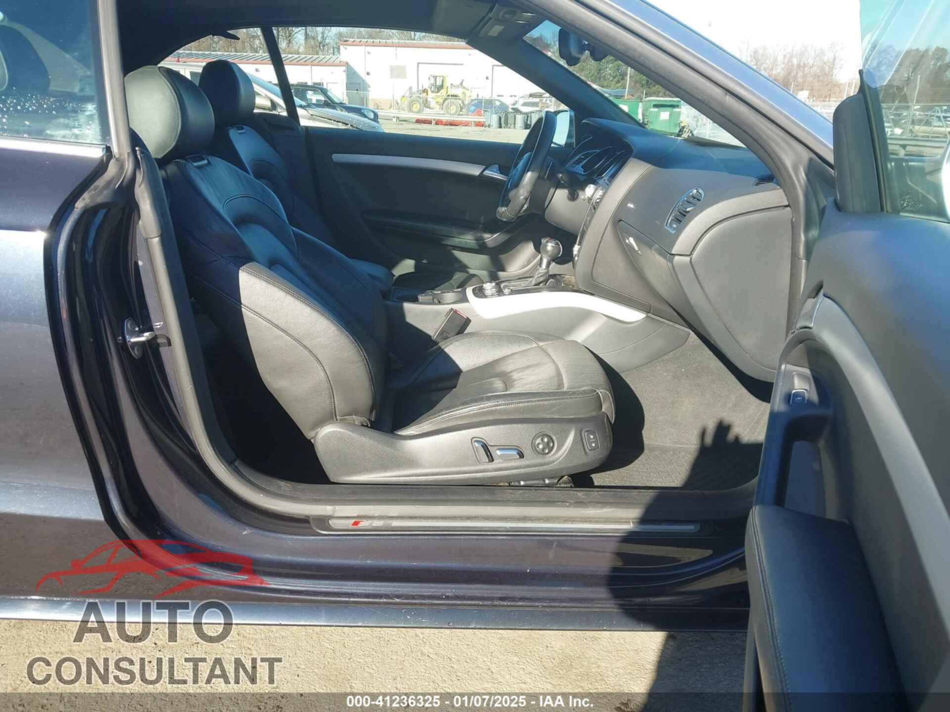 AUDI S5 2013 - WAUCGAFH7DN003074