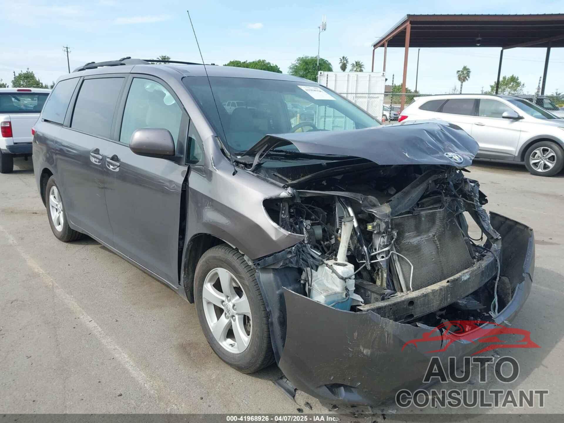 TOYOTA SIENNA 2012 - 5TDKK3DC3CS265411