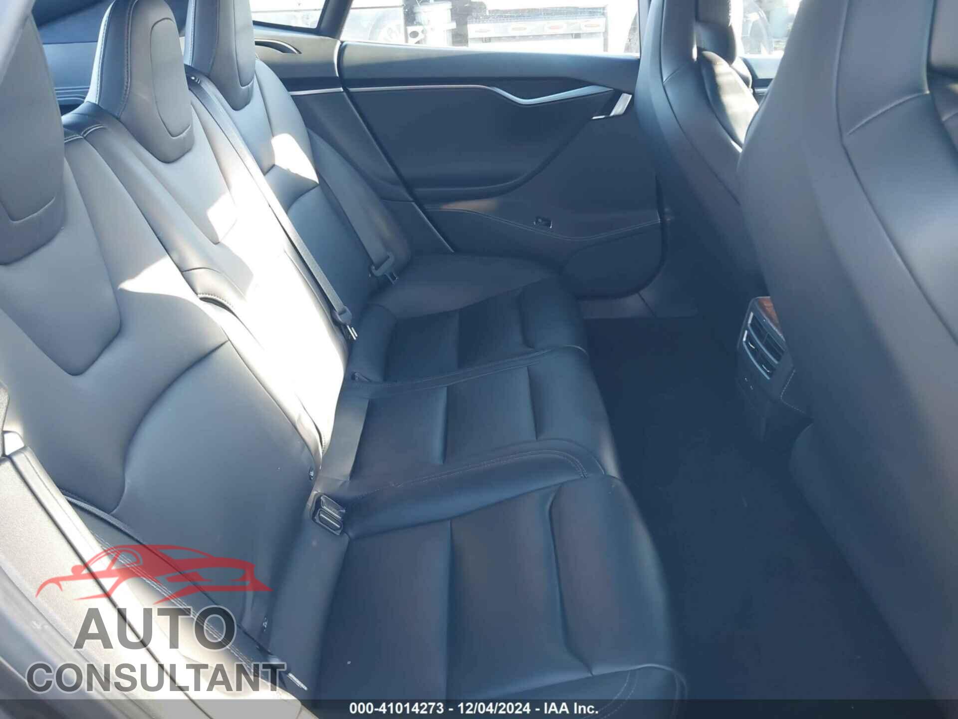 TESLA MODEL S 2019 - 5YJSA1E21KF333205