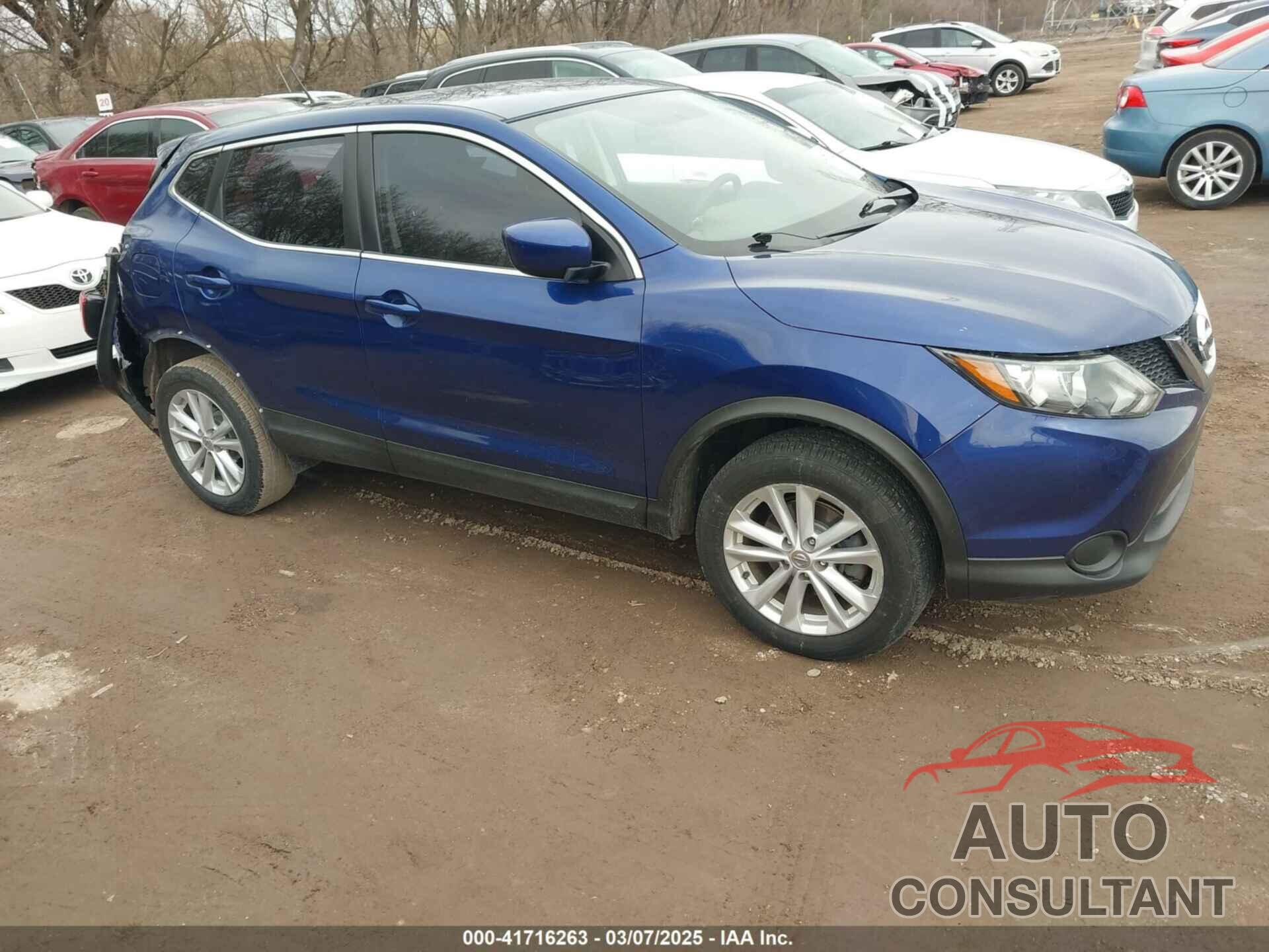 NISSAN ROGUE SPORT 2017 - JN1BJ1CP4HW010823