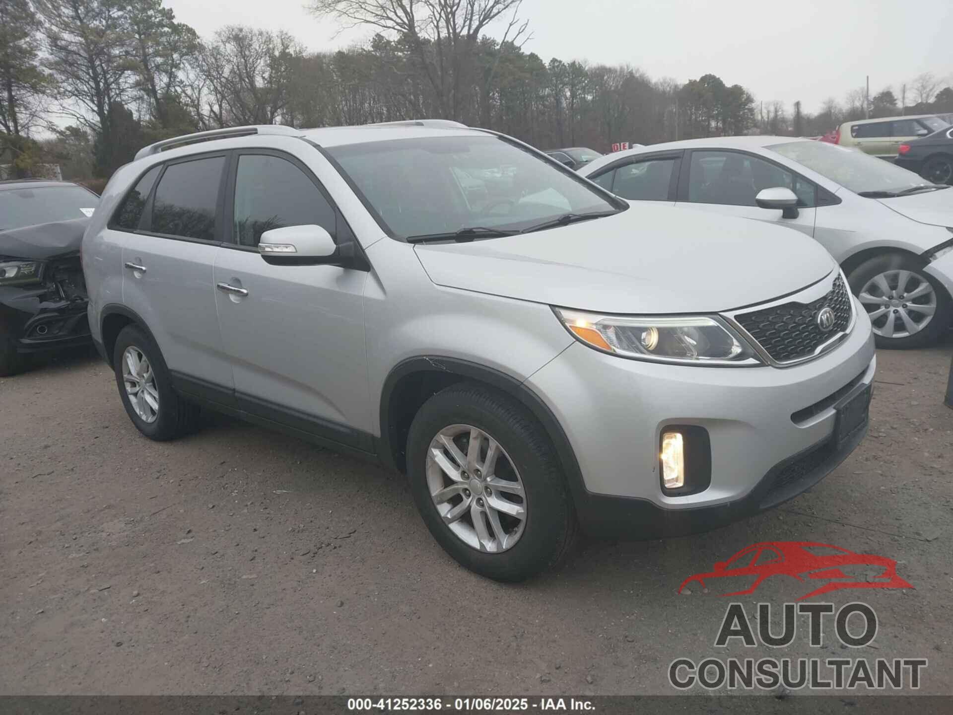 KIA SORENTO 2014 - 5XYKT3A69EG507646