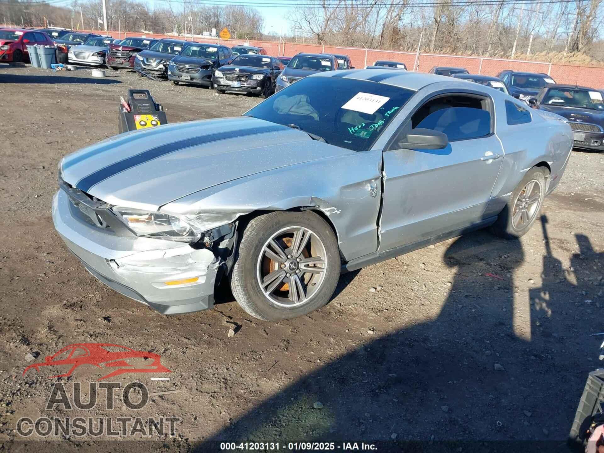 FORD MUSTANG 2012 - 1ZVBP8AM2C5205652