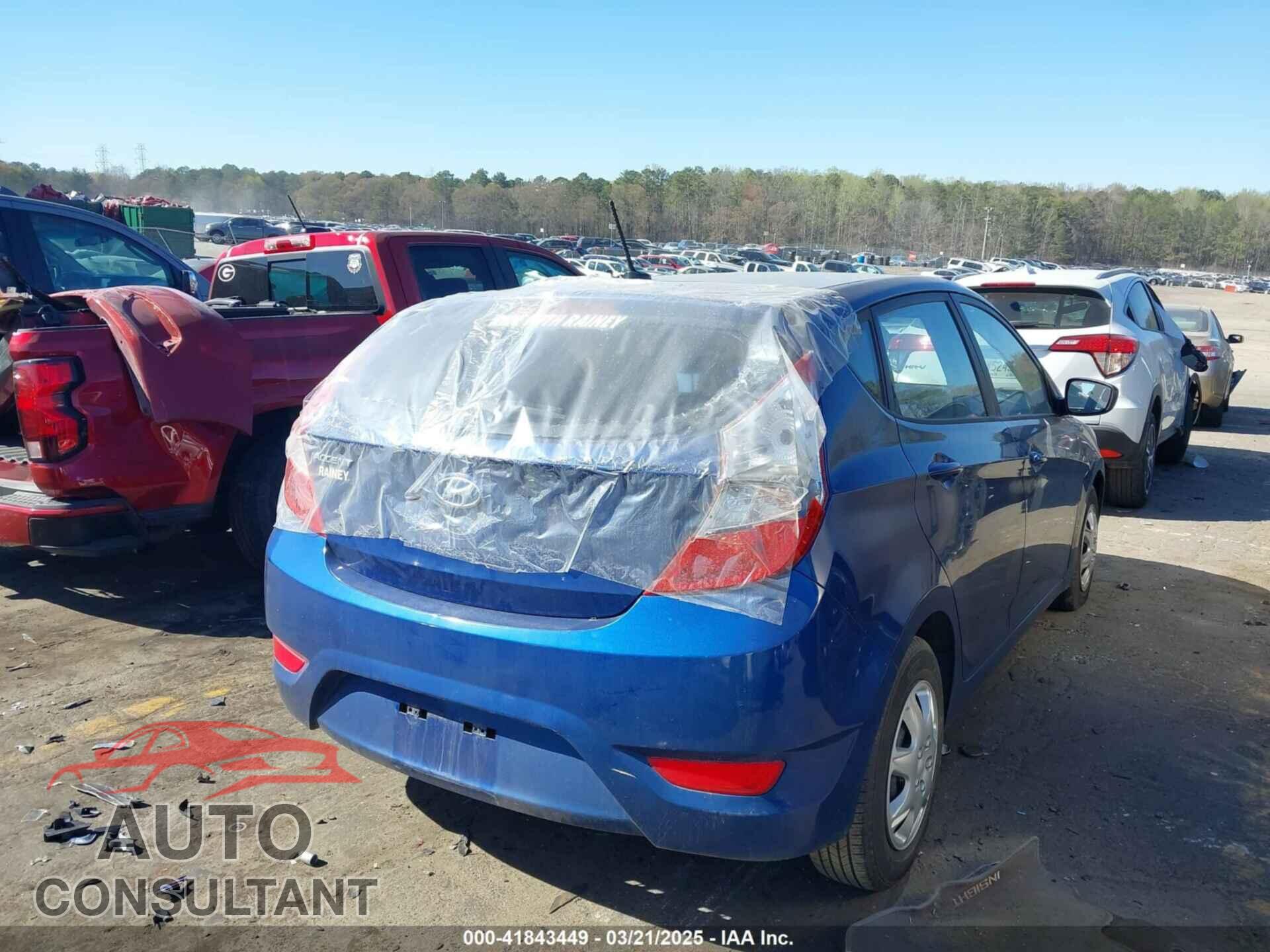 HYUNDAI ACCENT 2015 - KMHCT5AE3FU219124