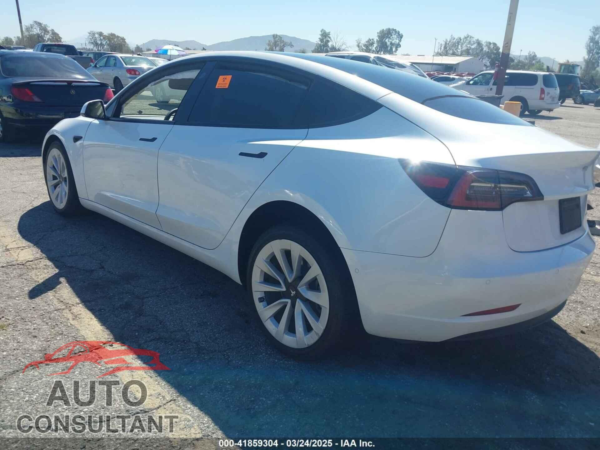 TESLA MODEL 3 2022 - 5YJ3E1EB7NF298456