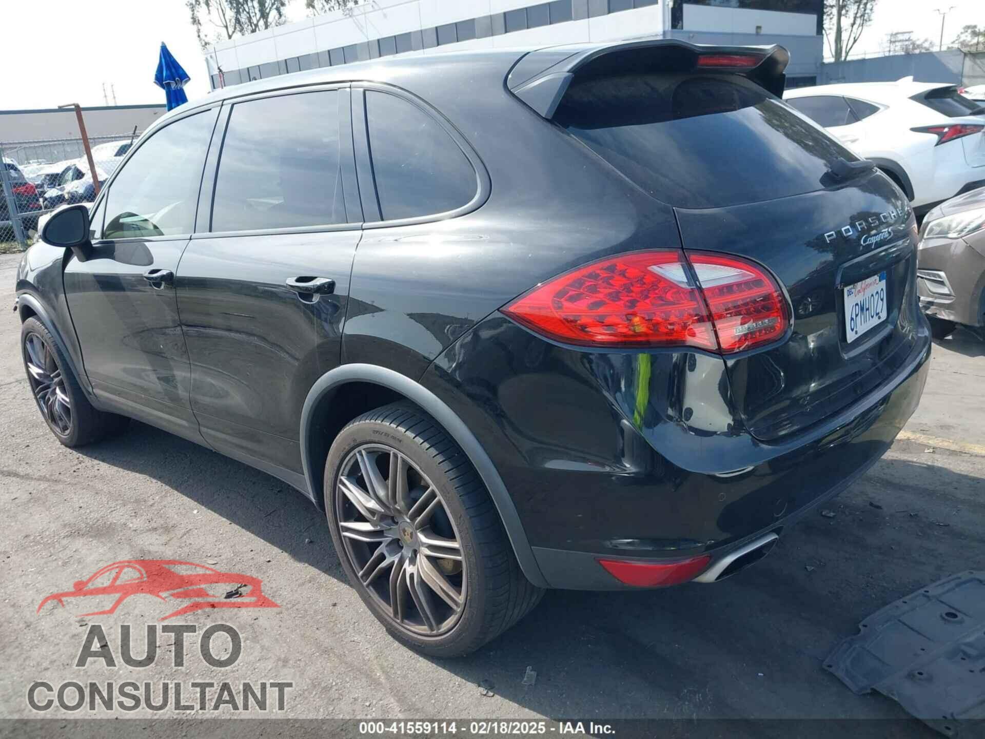 PORSCHE CAYENNE 2011 - WP1AB2A21BLA47323