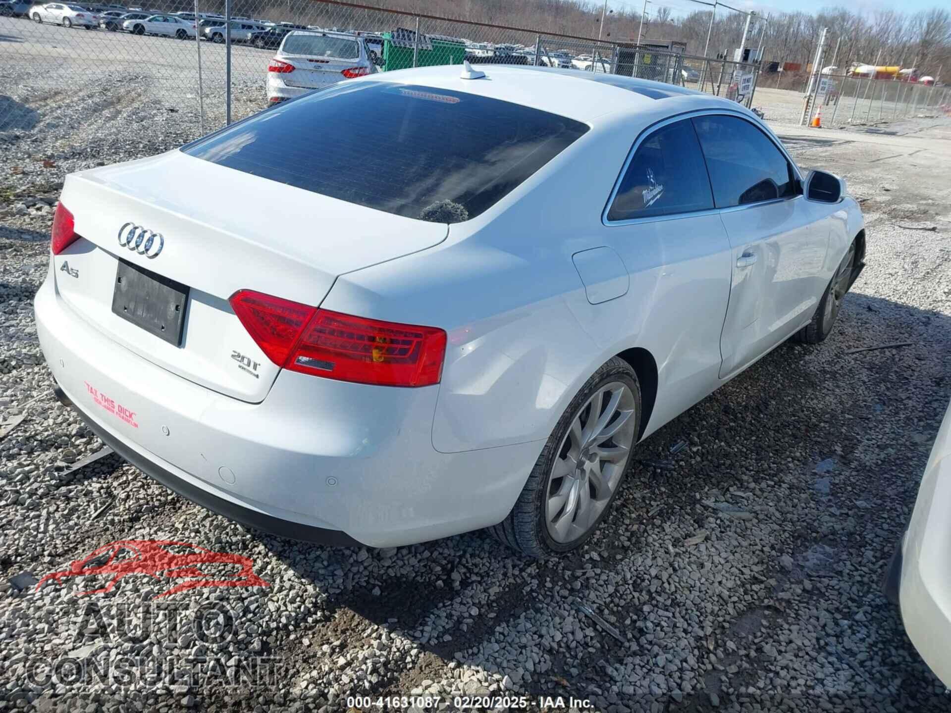 AUDI A5 2014 - WAULFAFR8EA043619