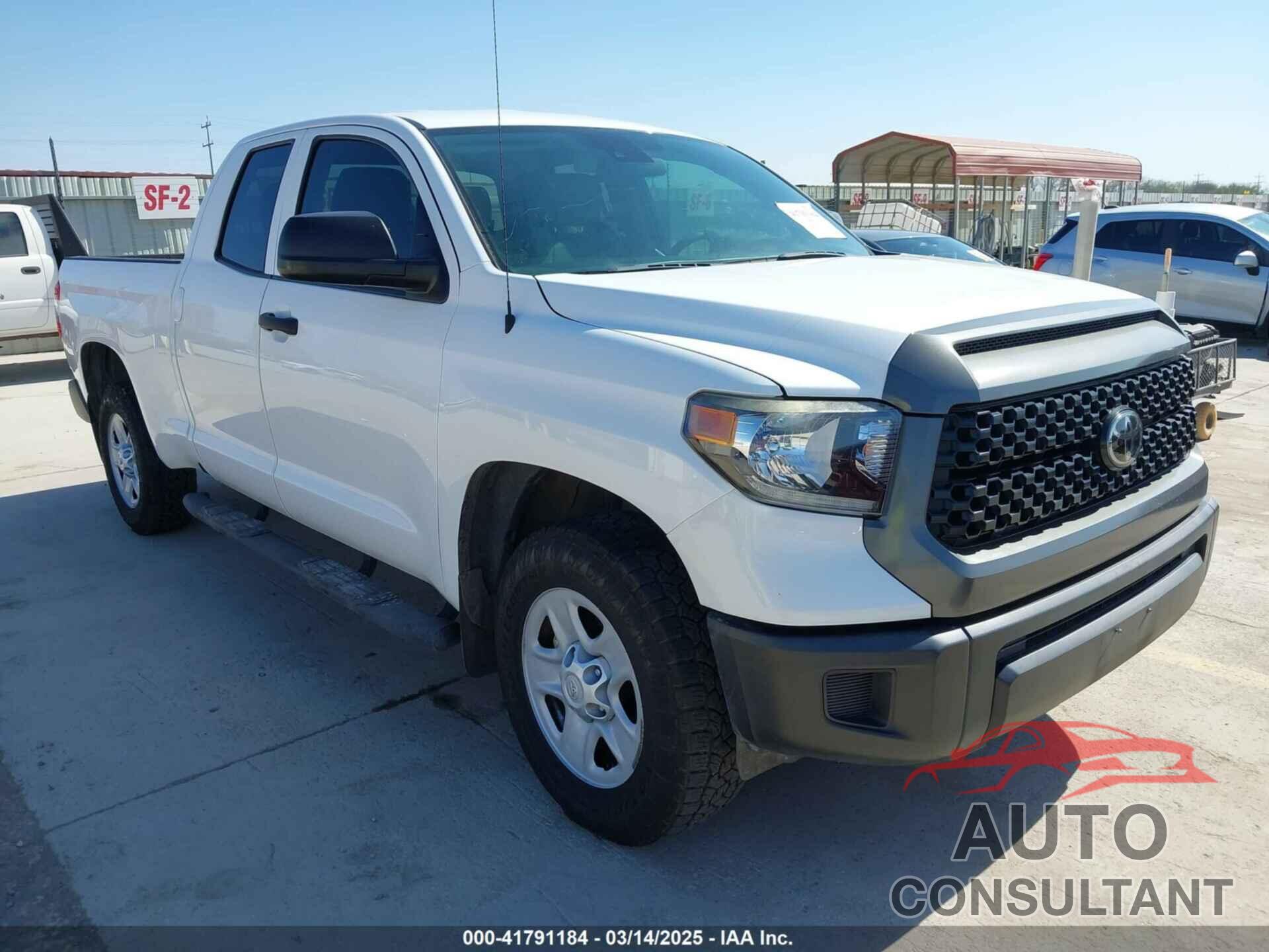 TOYOTA TUNDRA 2019 - 5TFRM5F1XKX142195