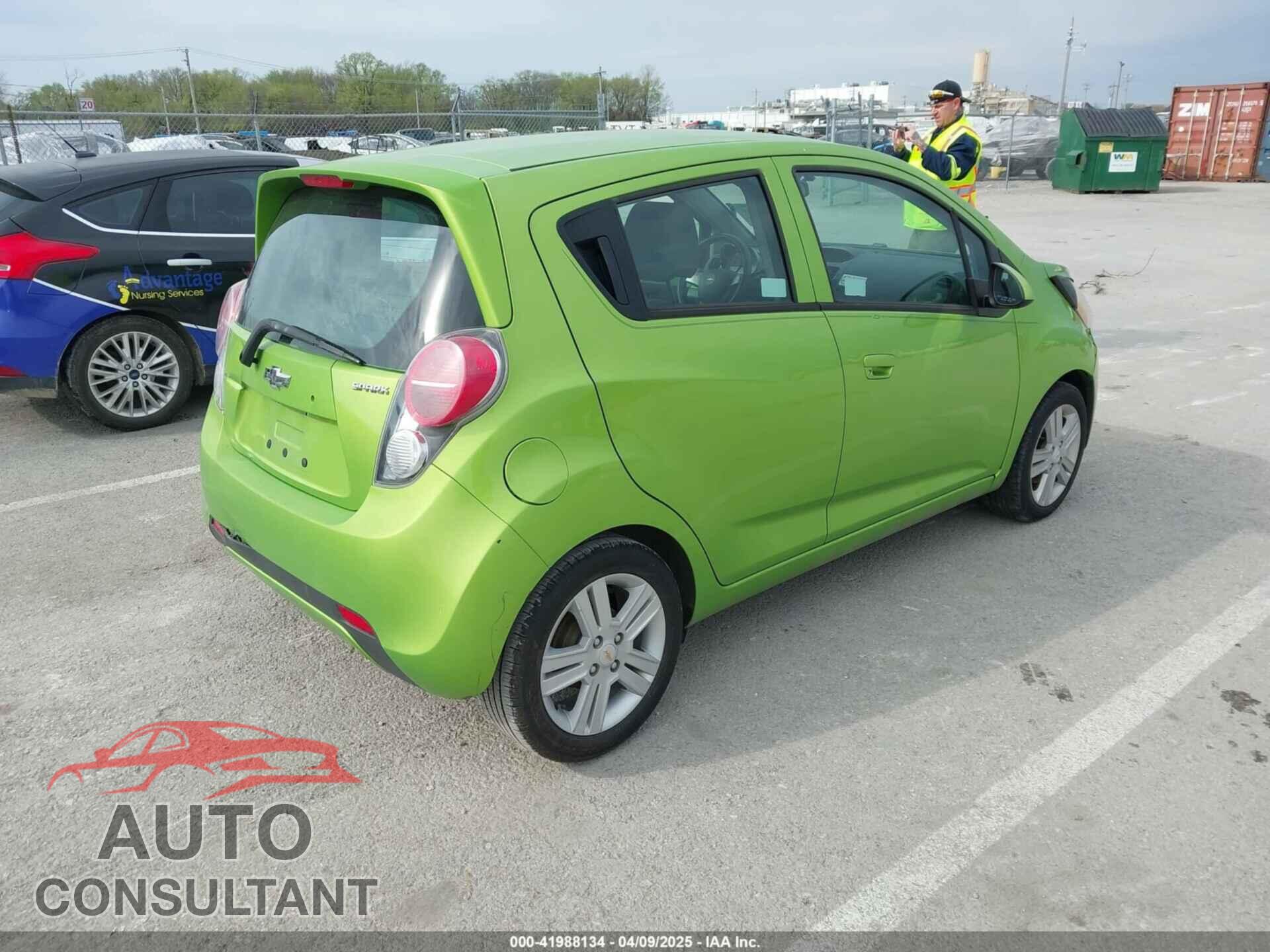 CHEVROLET SPARK 2015 - KL8CB6S93FC710578