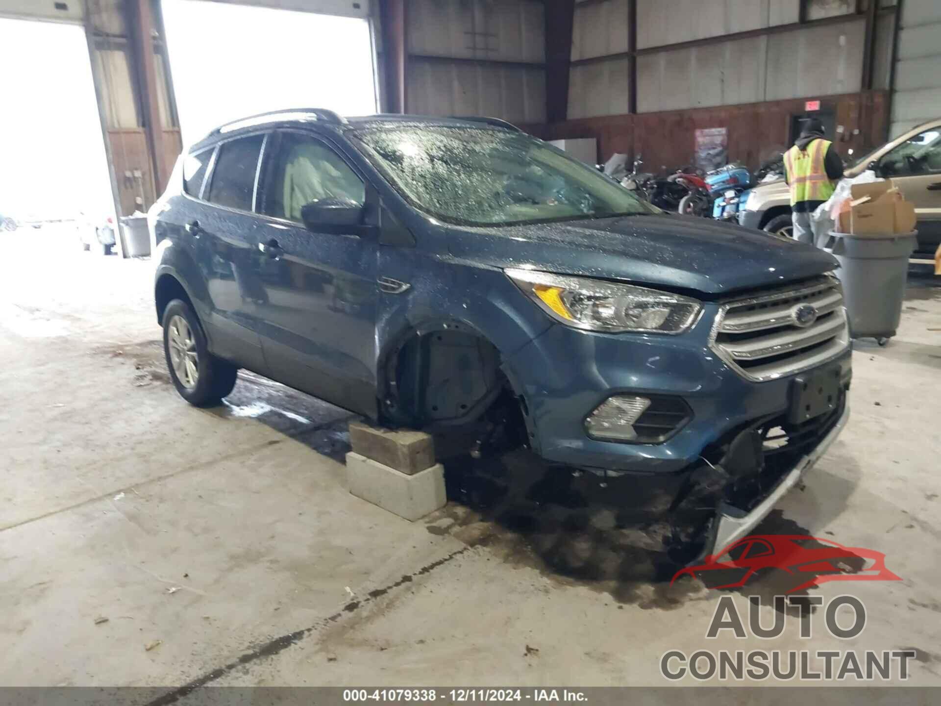 FORD ESCAPE 2018 - 1FMCU9GD8JUC25710