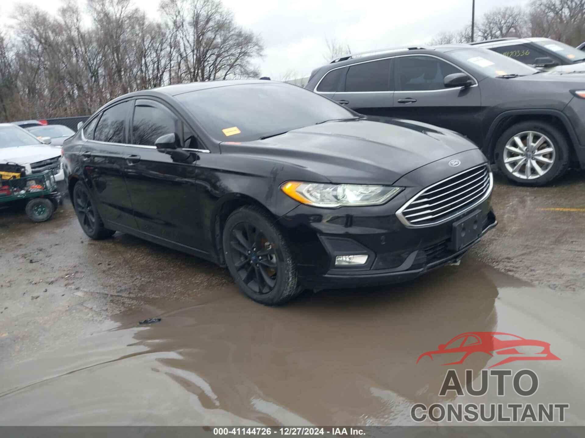 FORD FUSION 2019 - 3FA6P0HD8KR231931