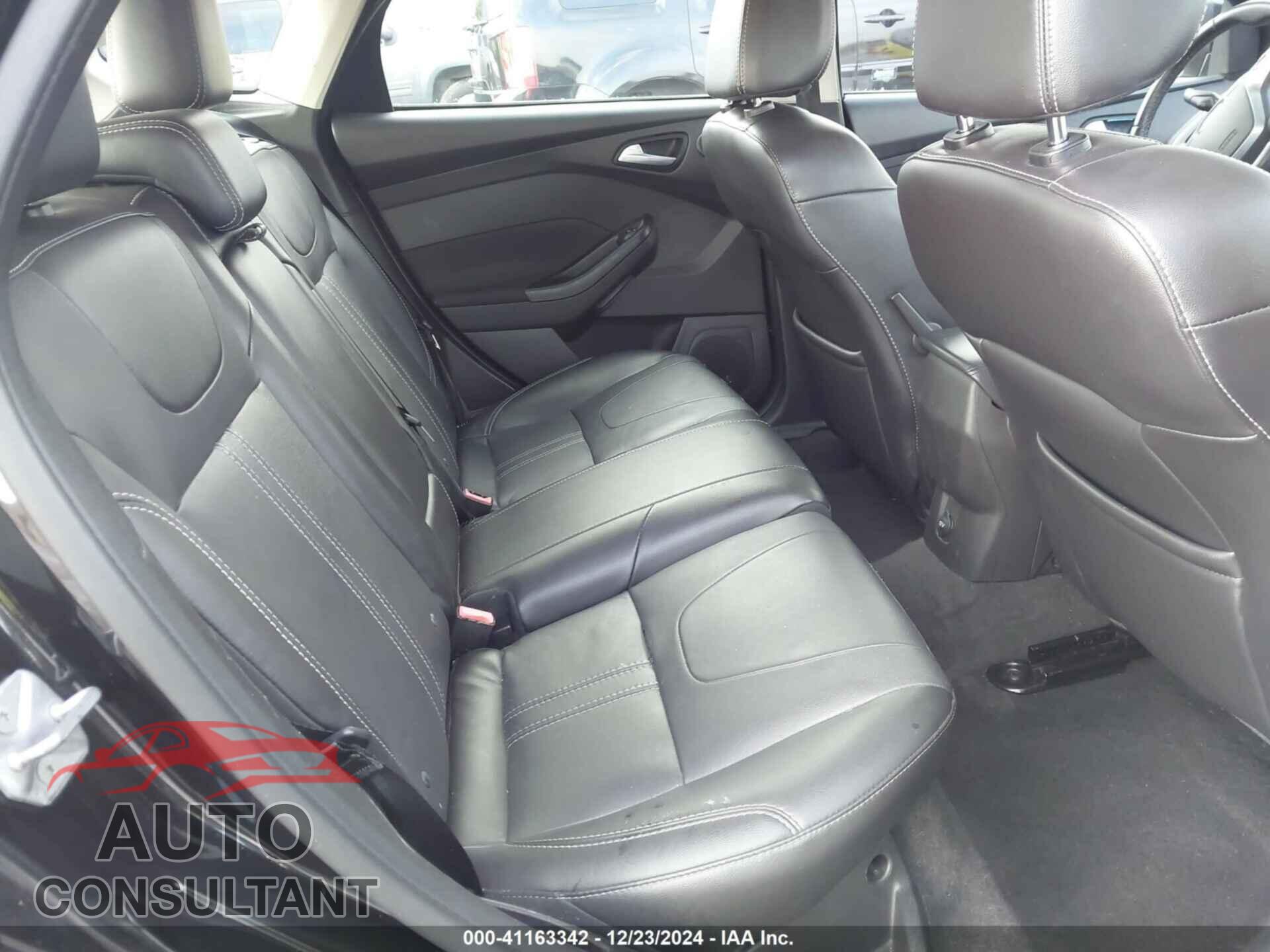 FORD FOCUS 2014 - 1FADP3N20EL111832