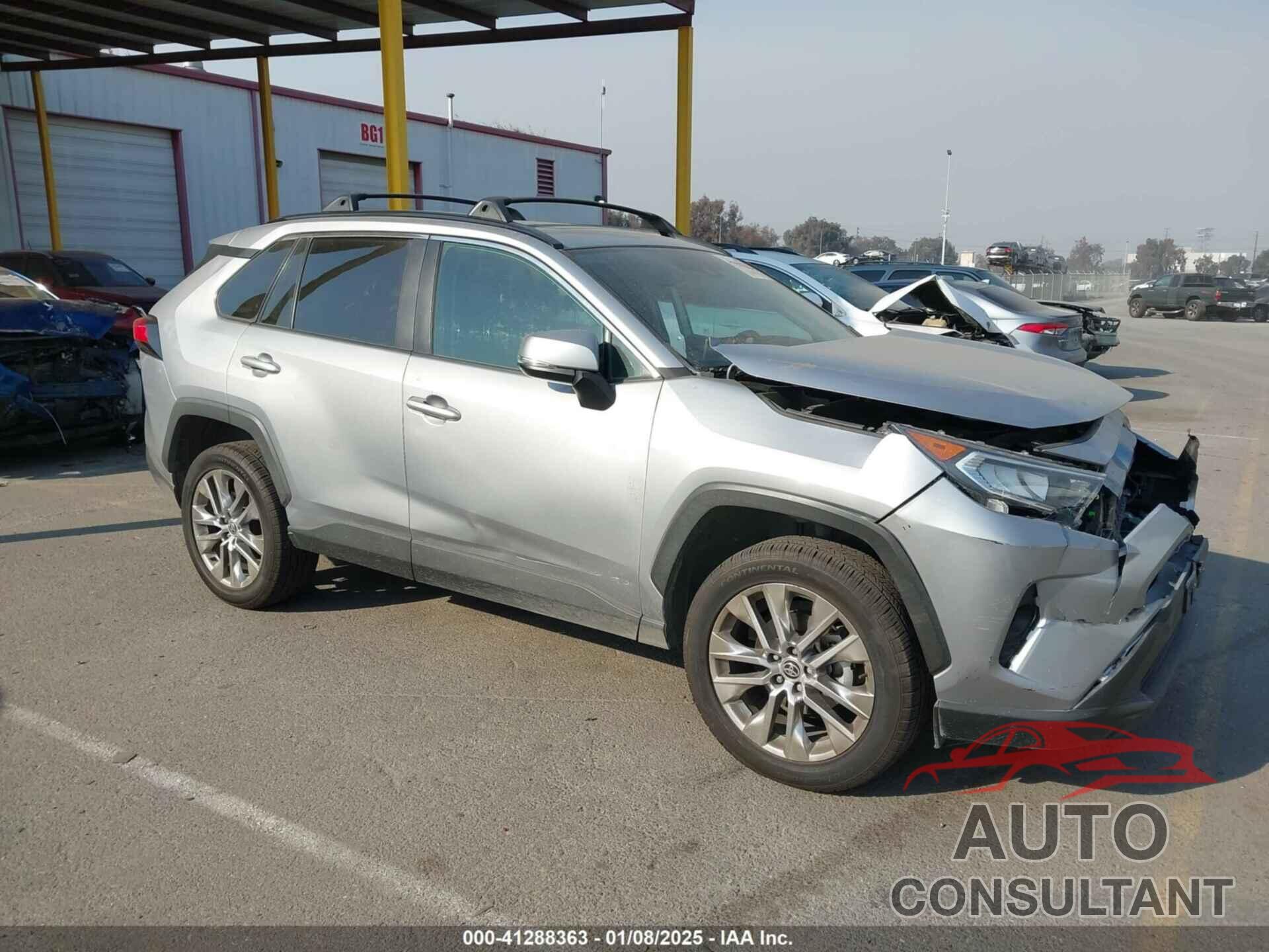 TOYOTA RAV4 2021 - 2T3C1RFV8MC109231