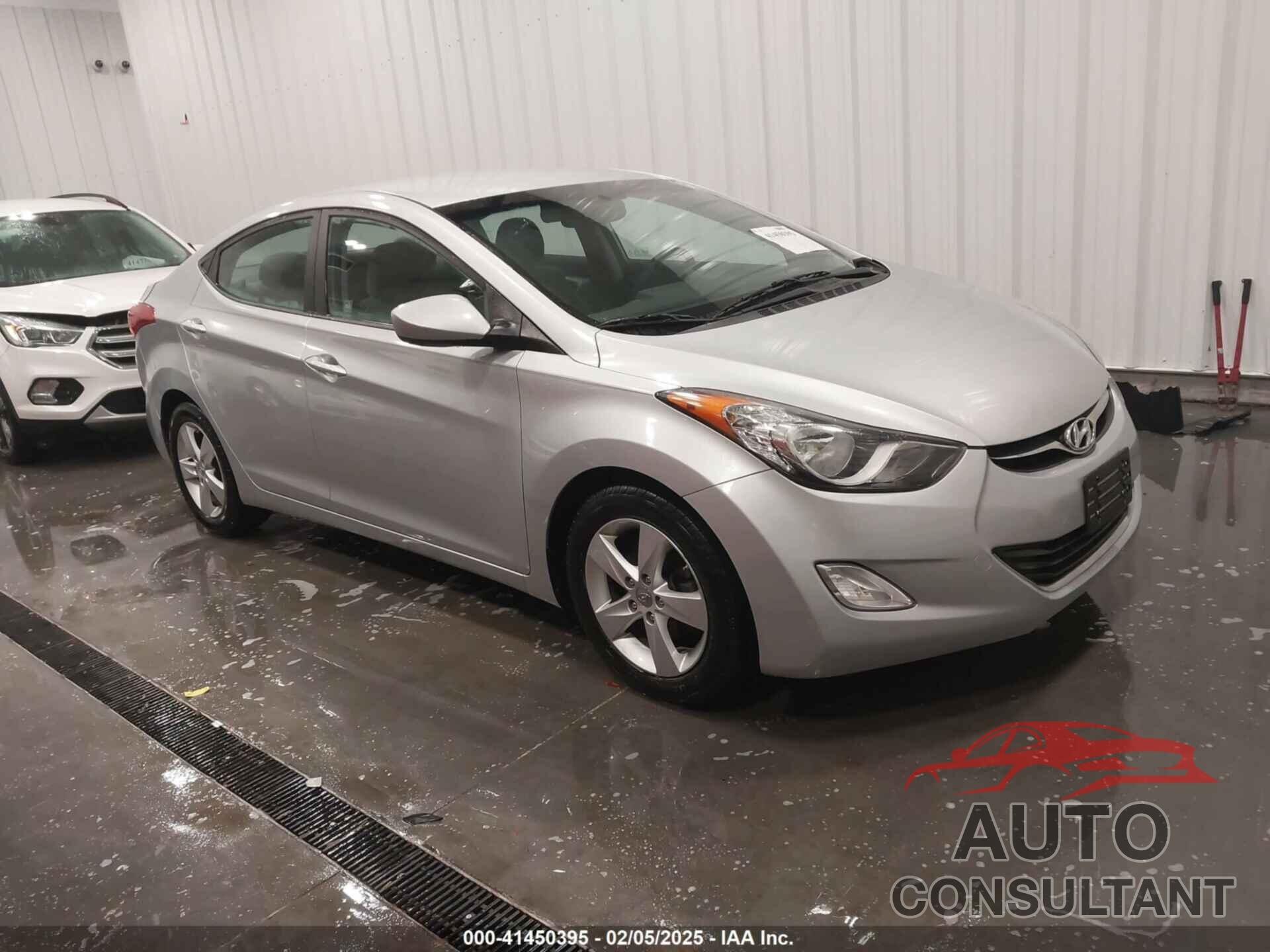 HYUNDAI ELANTRA 2013 - 5NPDH4AE1DH445352
