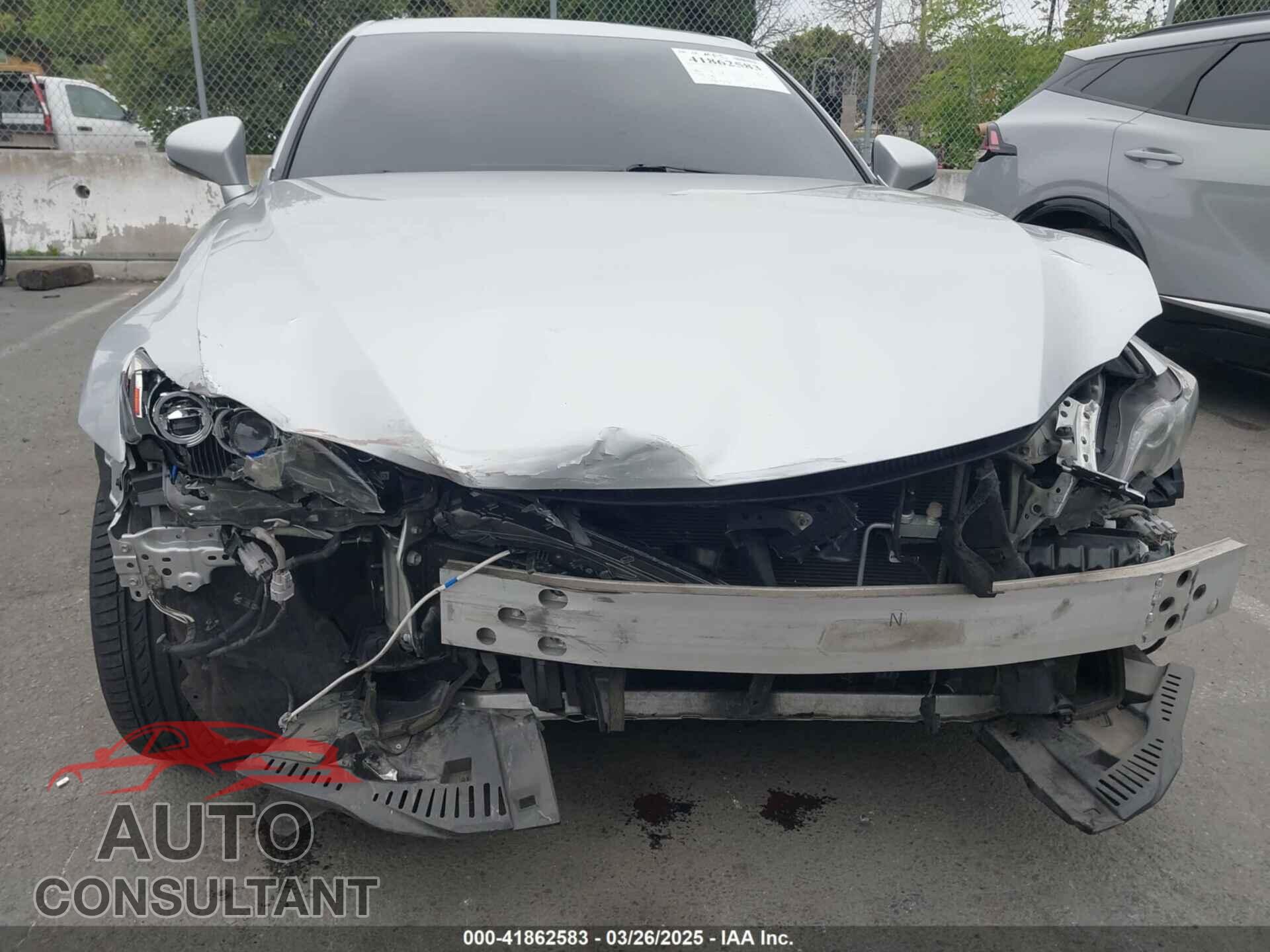 LEXUS IS 350 2014 - JTHBE1D26E5013355