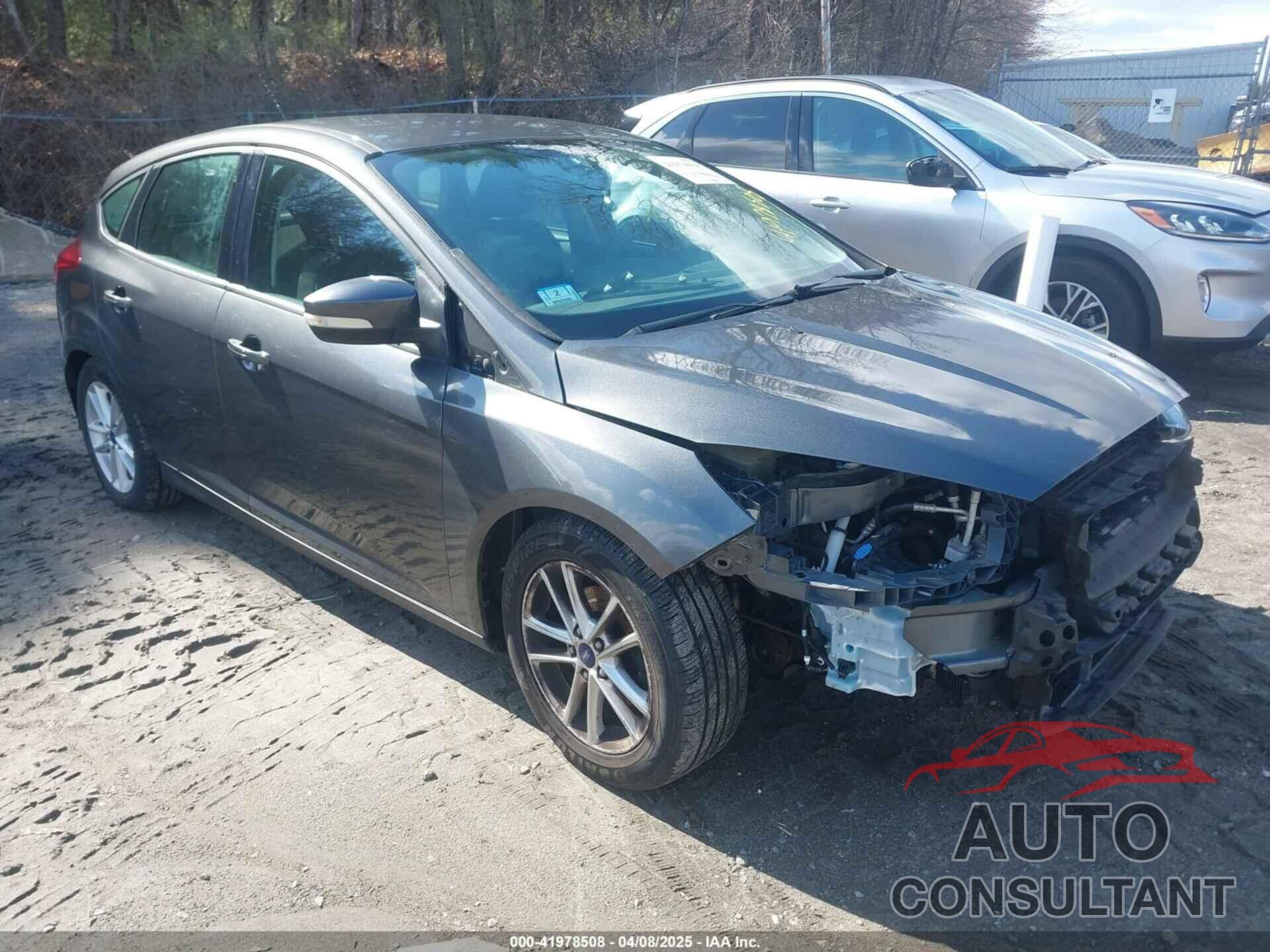 FORD FOCUS 2016 - 1FADP3K28GL367918