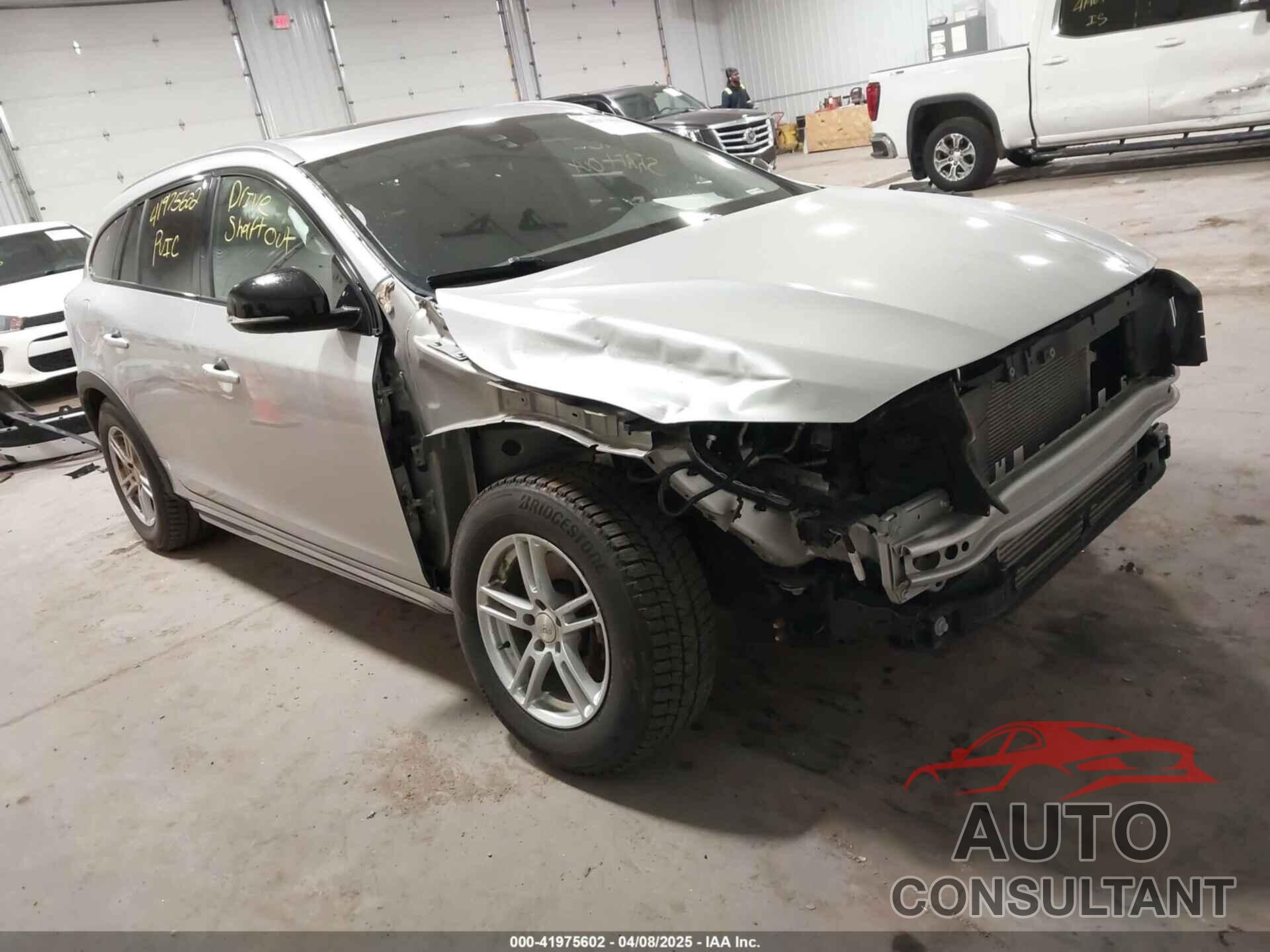 VOLVO V60 CROSS COUNTRY 2018 - YV440MWK2J2054243
