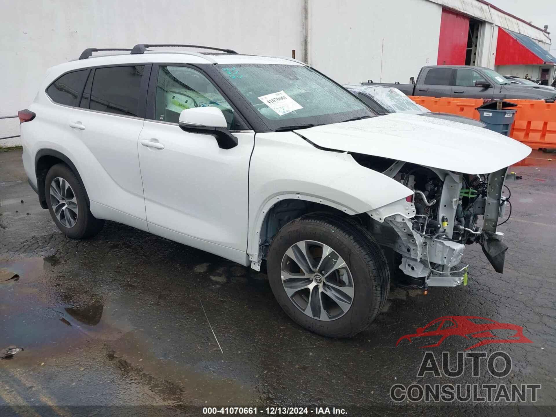 TOYOTA HIGHLANDER 2024 - 5TDKDRBH7RS542288