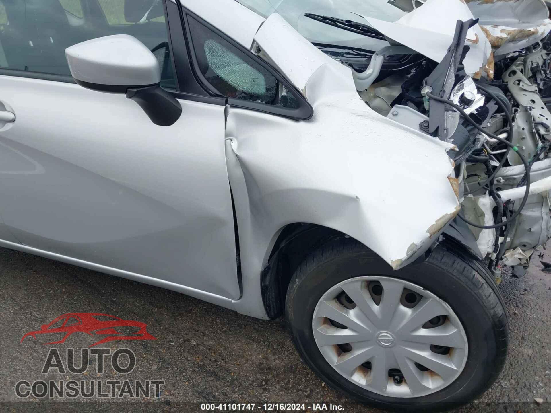 NISSAN VERSA NOTE 2015 - 3N1CE2CP6FL402123