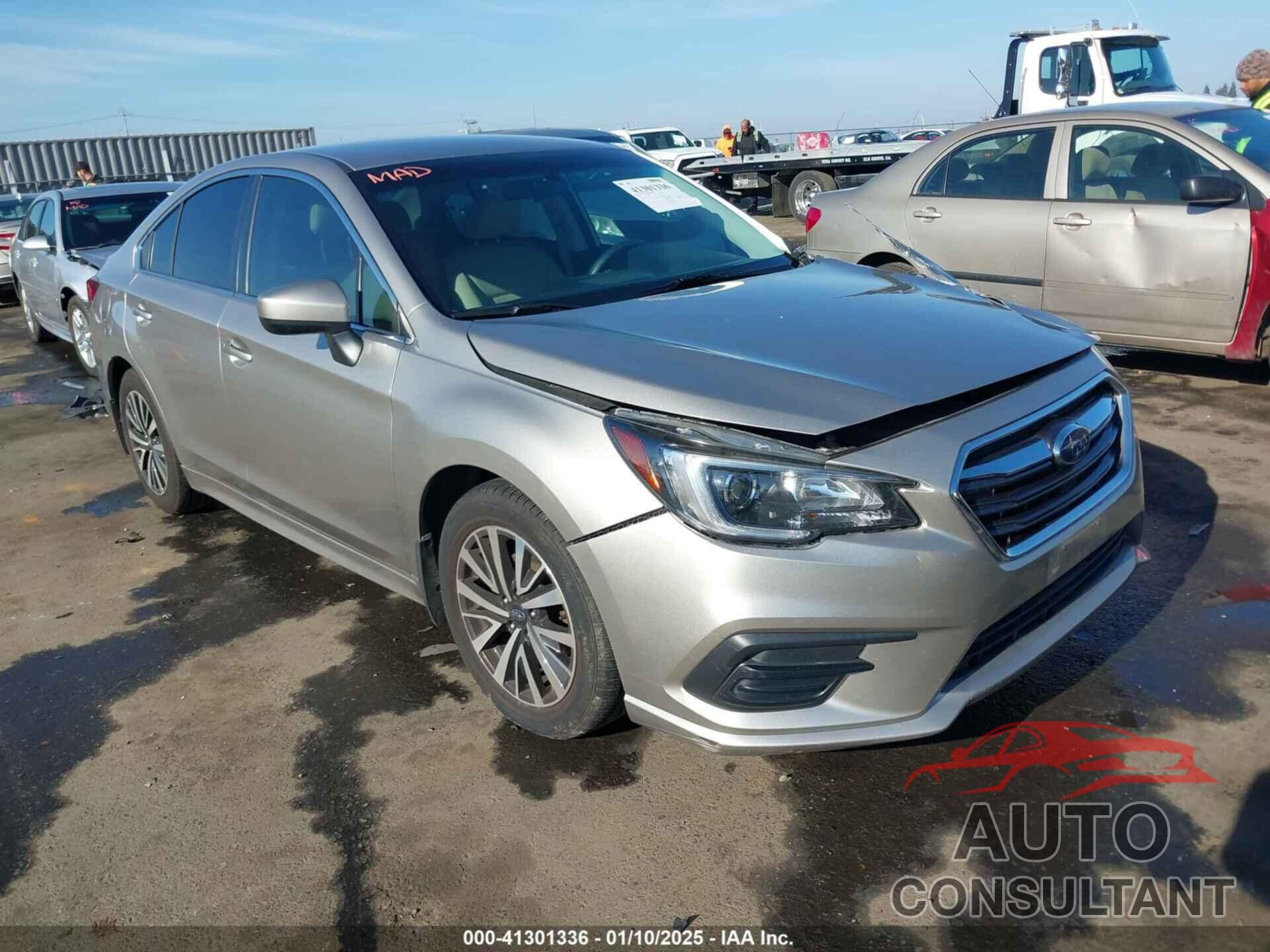 SUBARU LEGACY 2018 - 4S3BNAC61J3005580