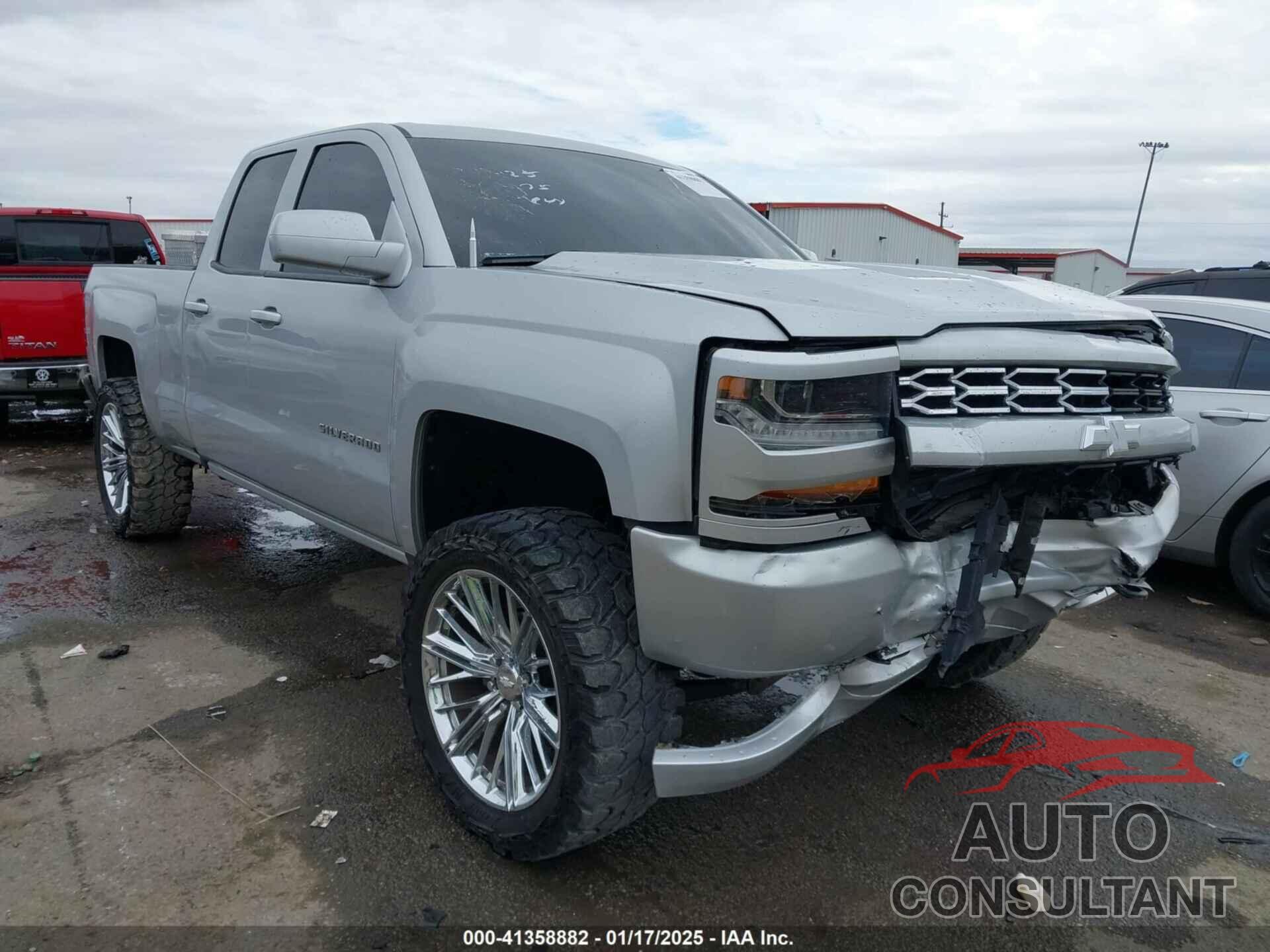 CHEVROLET SILVERADO 1500 2017 - 1GCRCPEC4HZ366075