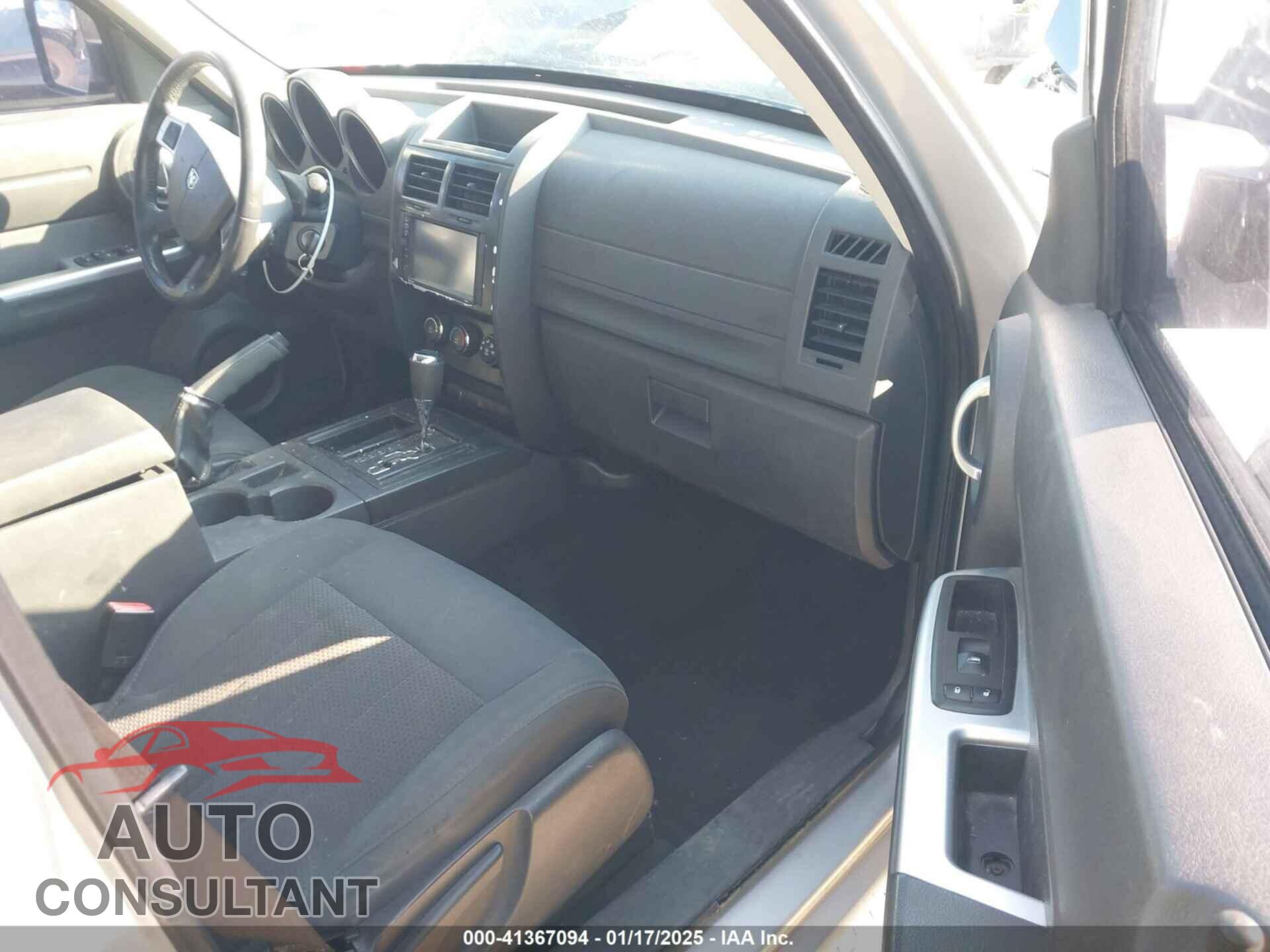 DODGE NITRO 2011 - 1D4PT5GK5BW573988