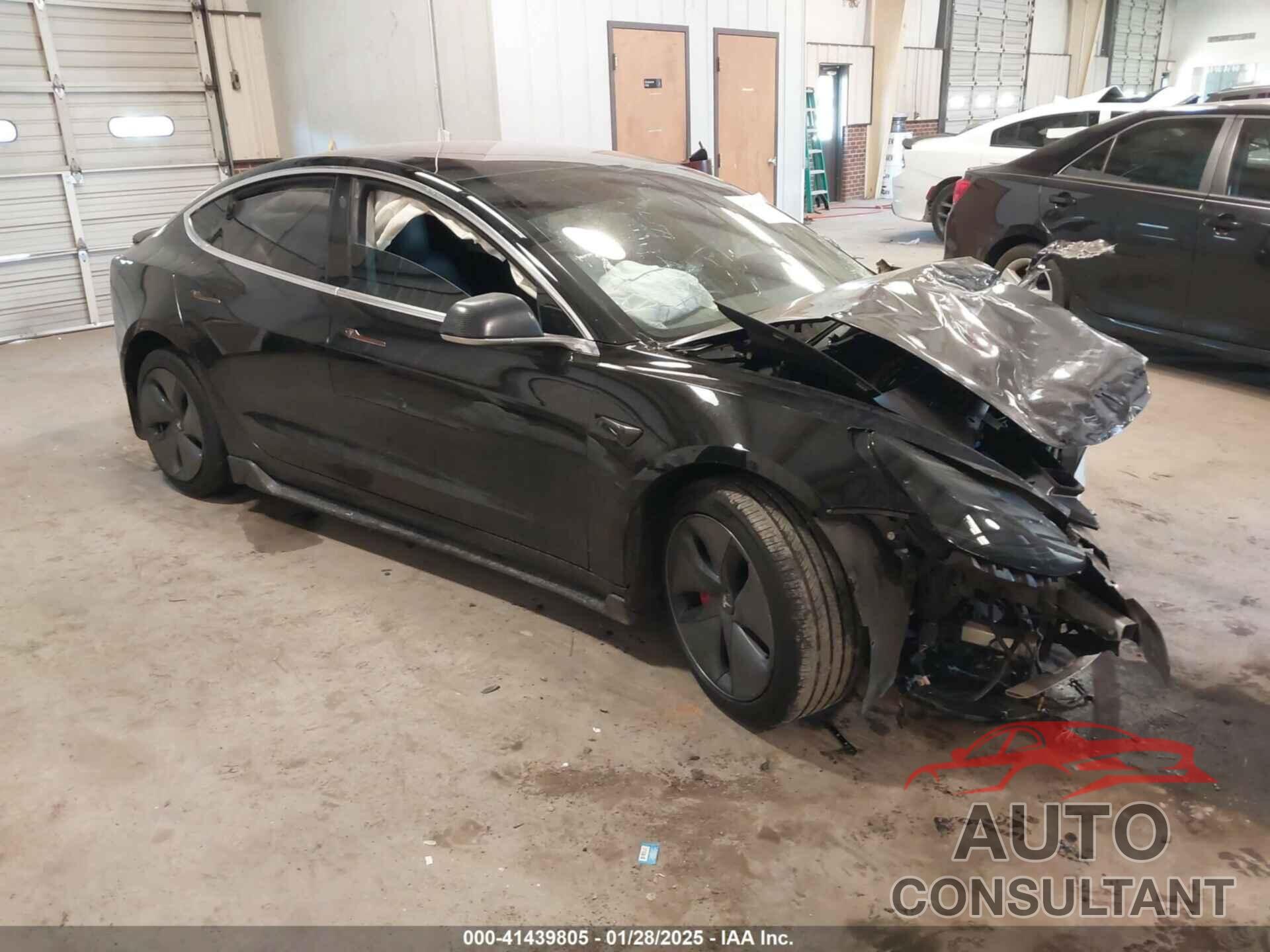 TESLA MODEL 3 2018 - 5YJ3E1EA0JF156645
