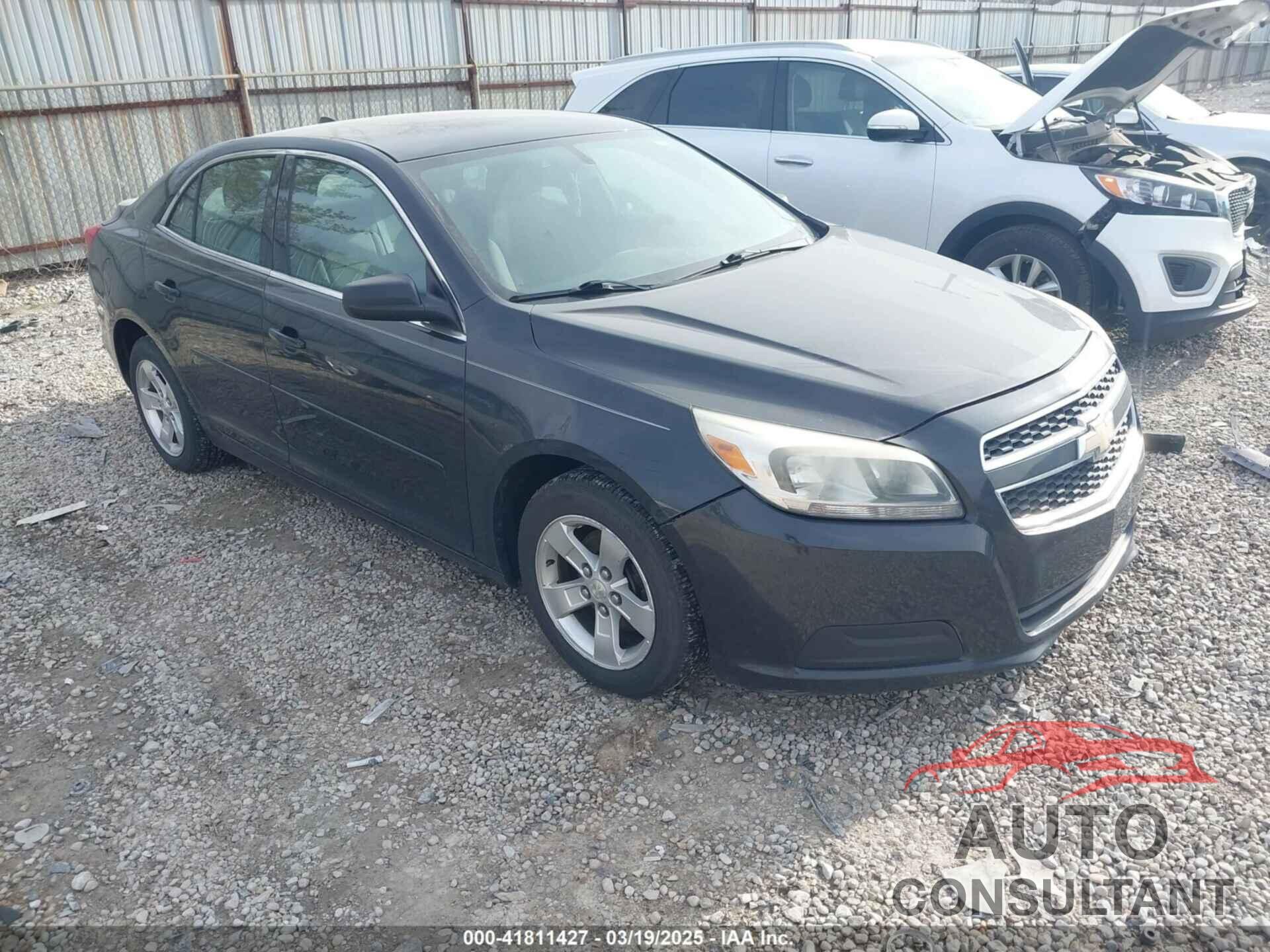 CHEVROLET MALIBU 2013 - 1G11B5SA8DF238918