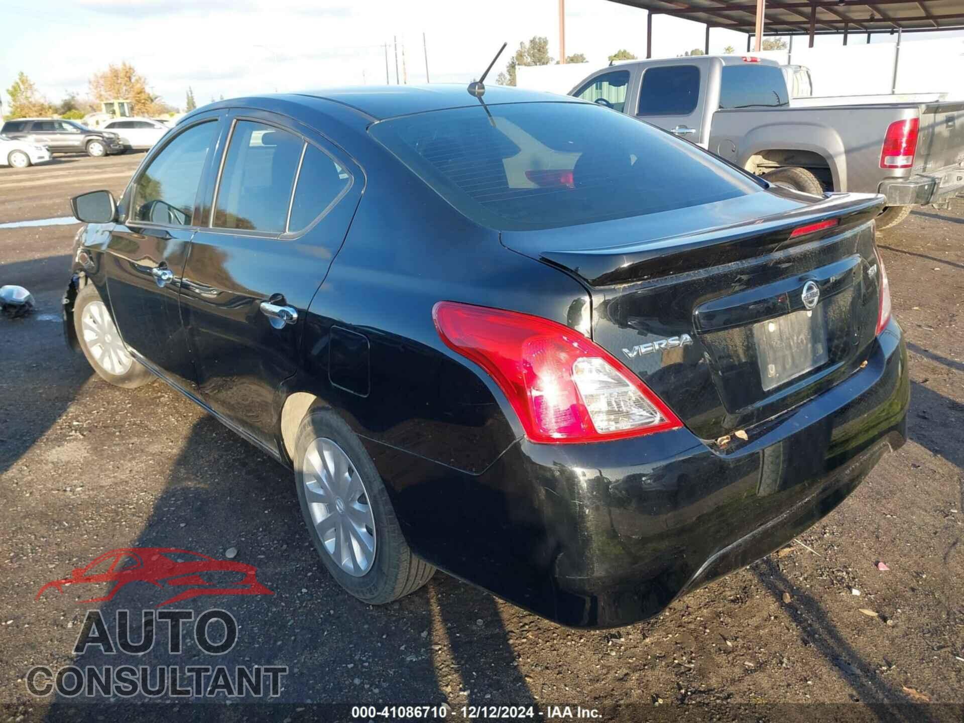 NISSAN VERSA 2019 - 3N1CN7AP3KL874936