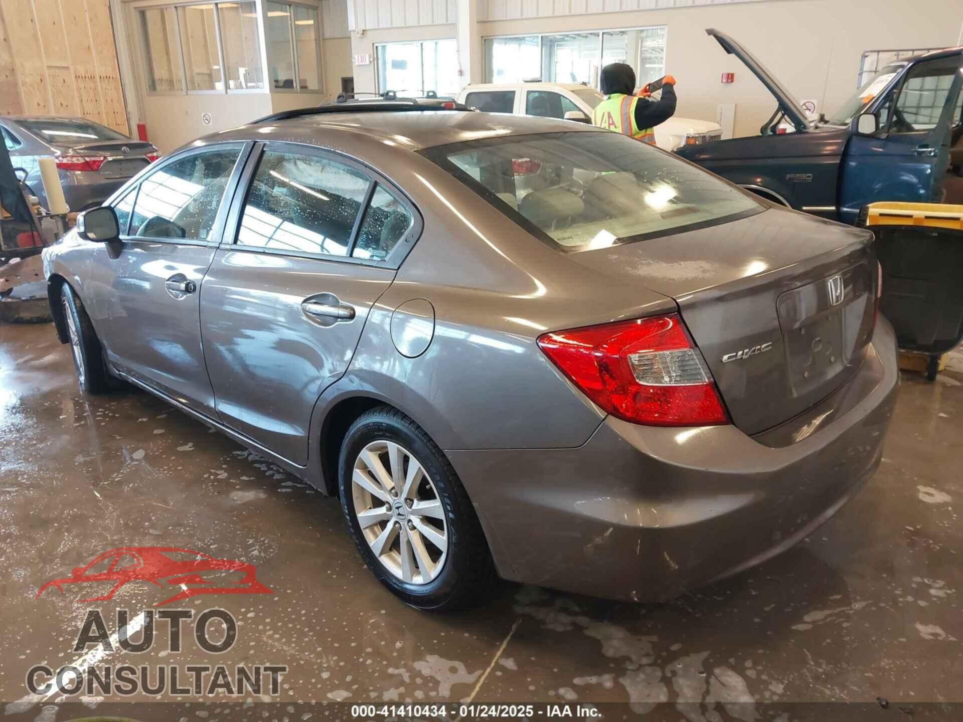 HONDA CIVIC 2012 - 2HGFB2F83CH551652