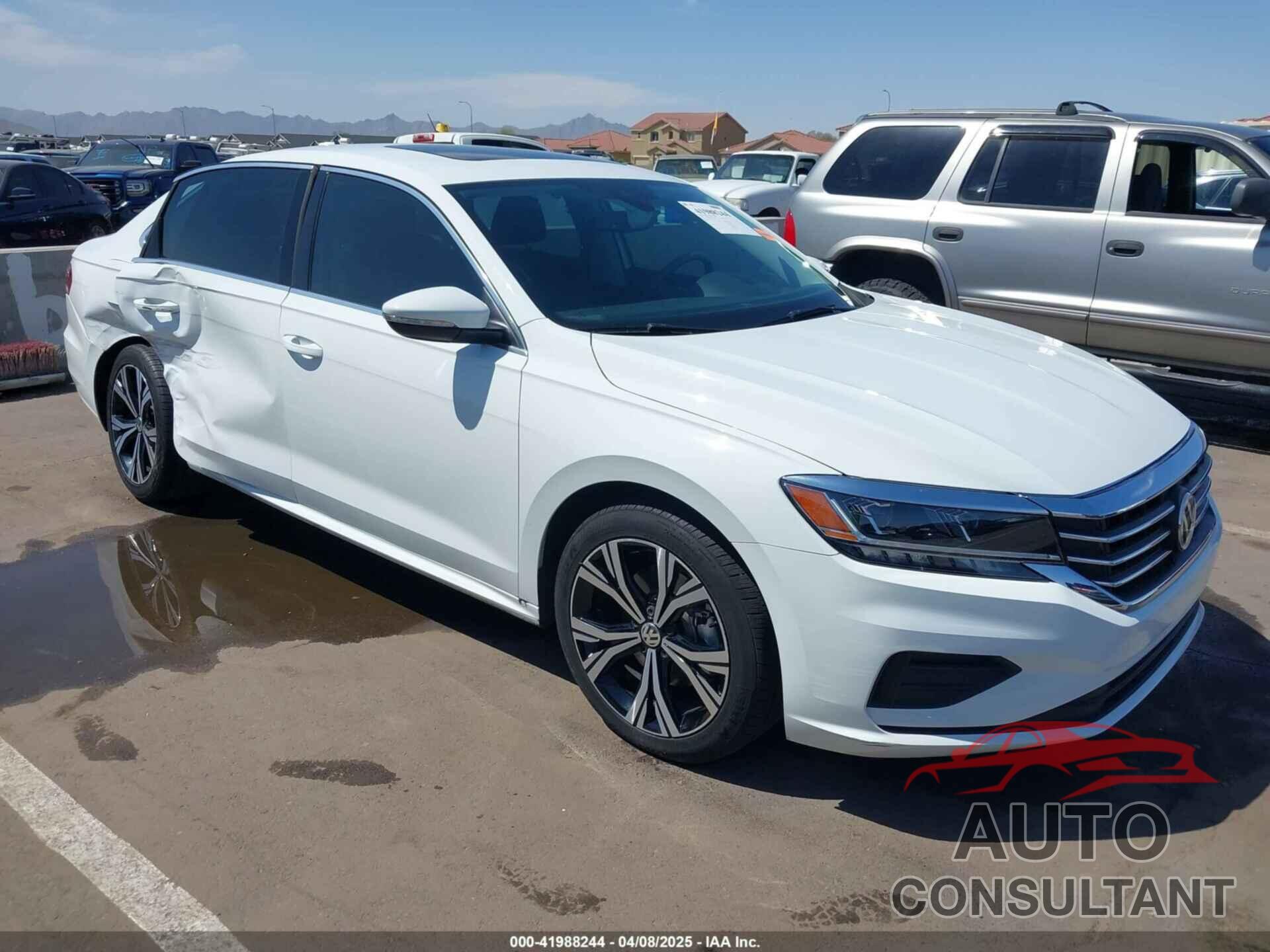 VOLKSWAGEN PASSAT 2022 - 1VWSA7A33NC004182