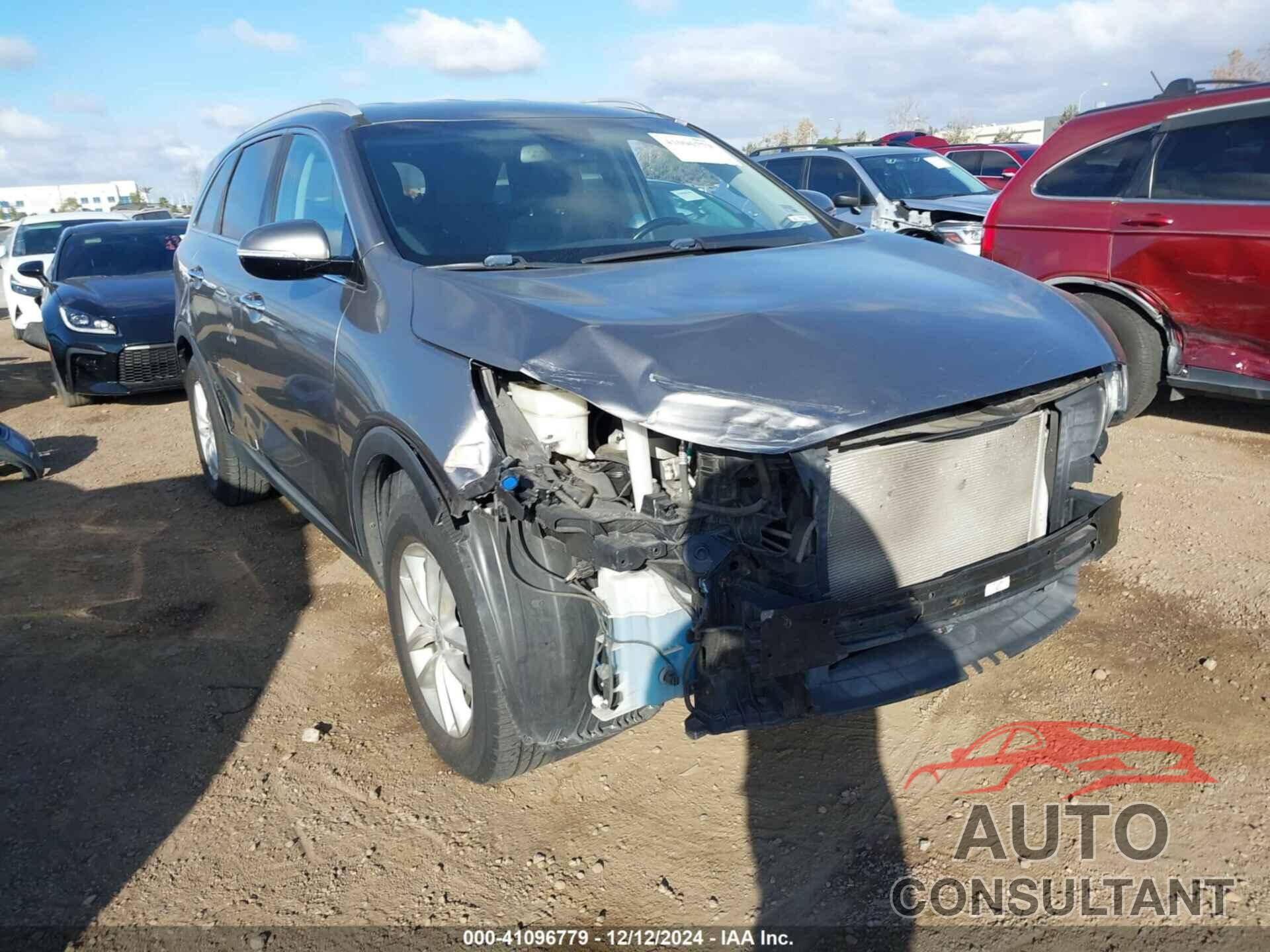 KIA SORENTO 2017 - 5XYPG4A33HG238649