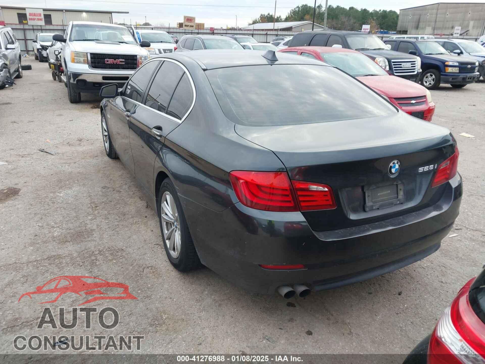 BMW 528I 2011 - WBAFR1C59BC744112