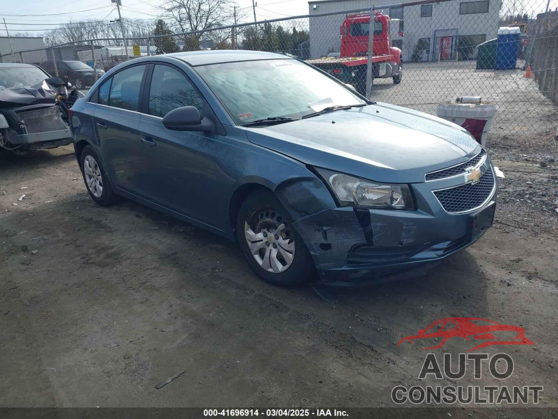 CHEVROLET CRUZE 2012 - 1G1PC5SH8C7243534