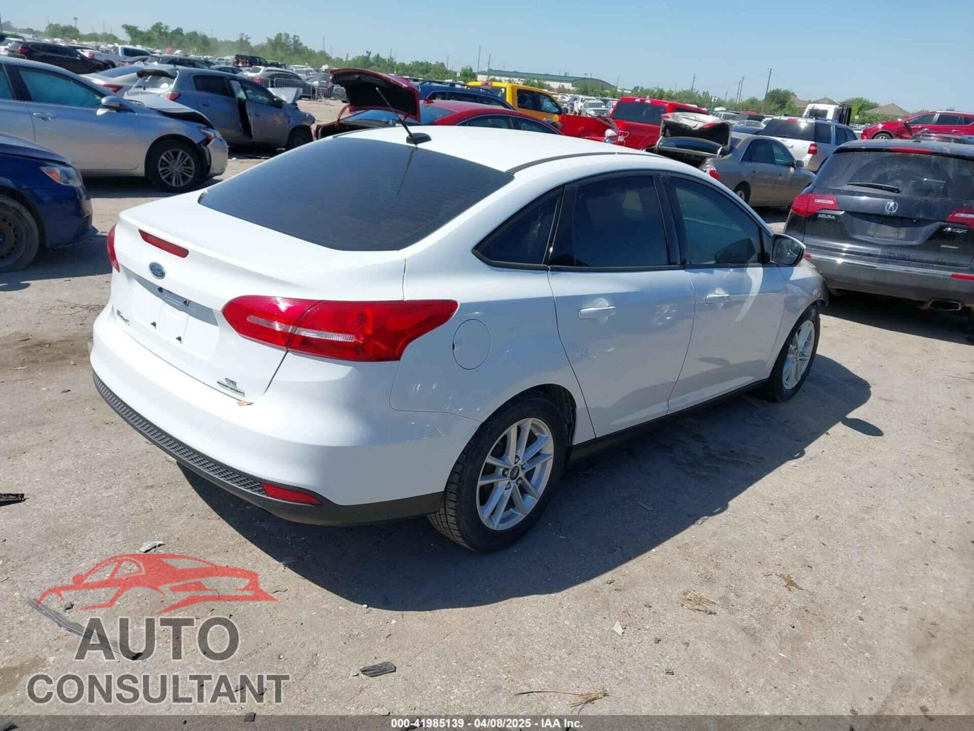 FORD FOCUS 2015 - 1FADP3F21FL280774