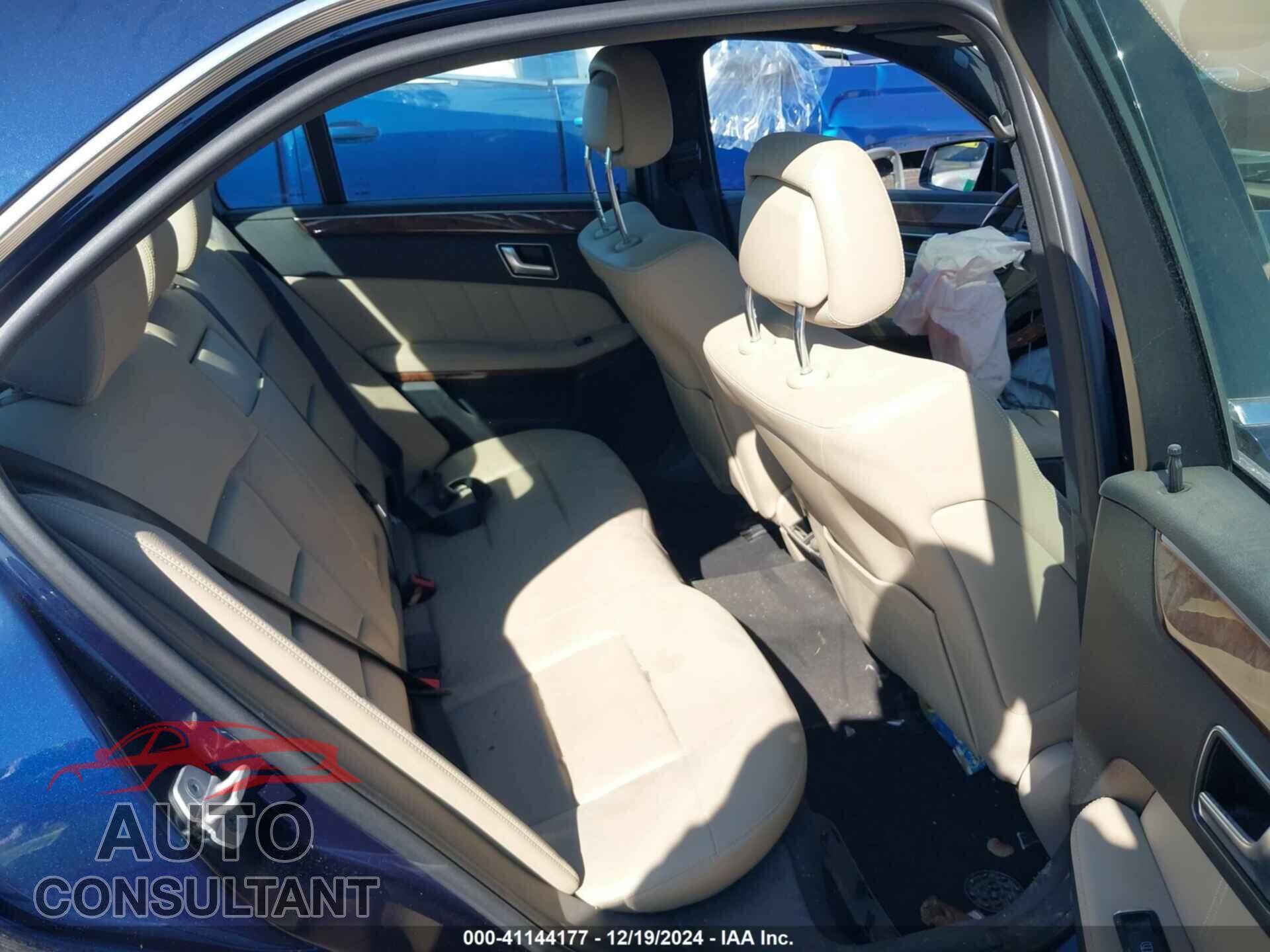 MERCEDES-BENZ E 350 2013 - WDDHF5KB1DA771876