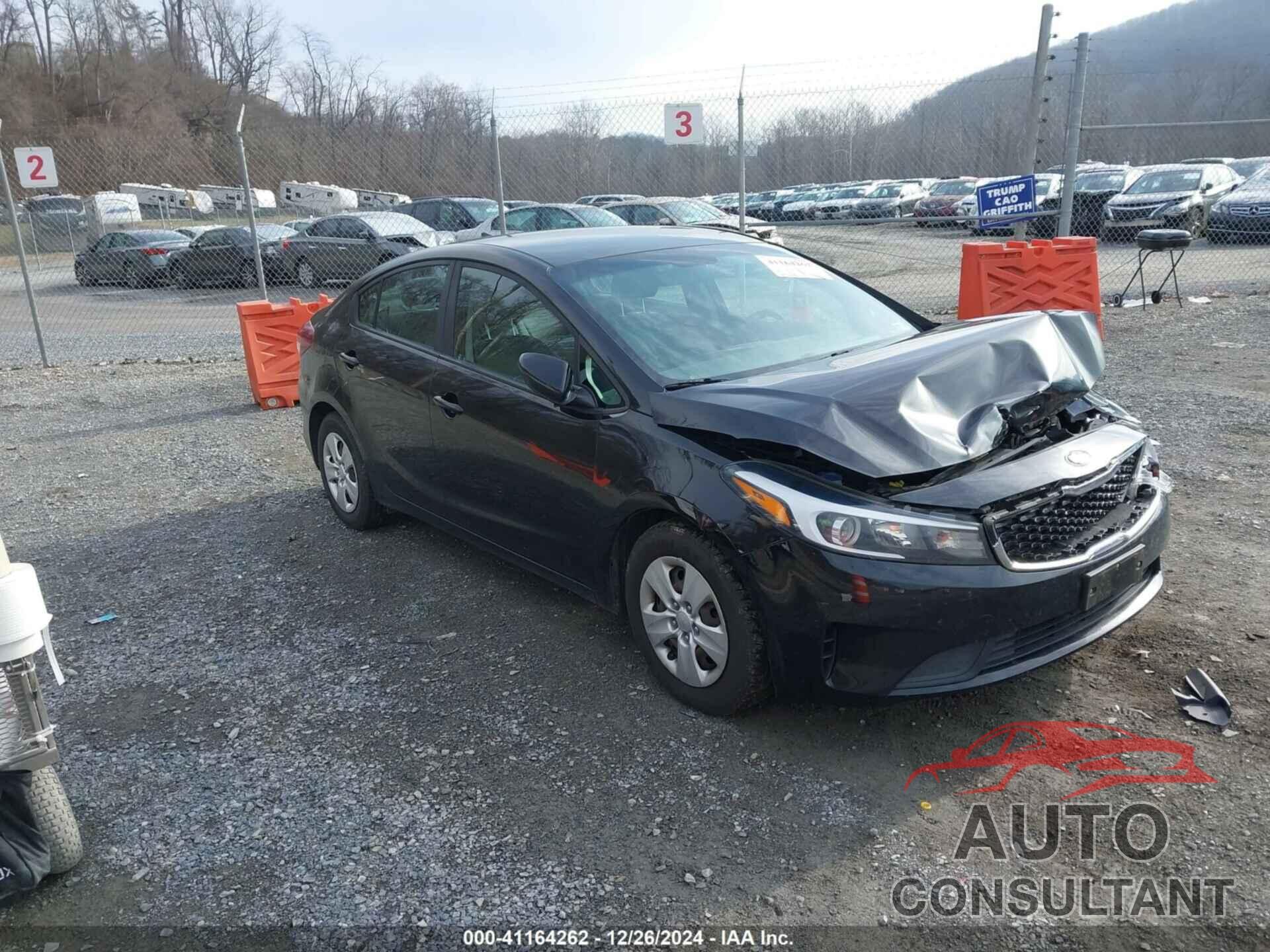 KIA FORTE 2018 - 3KPFL4A73JE277982