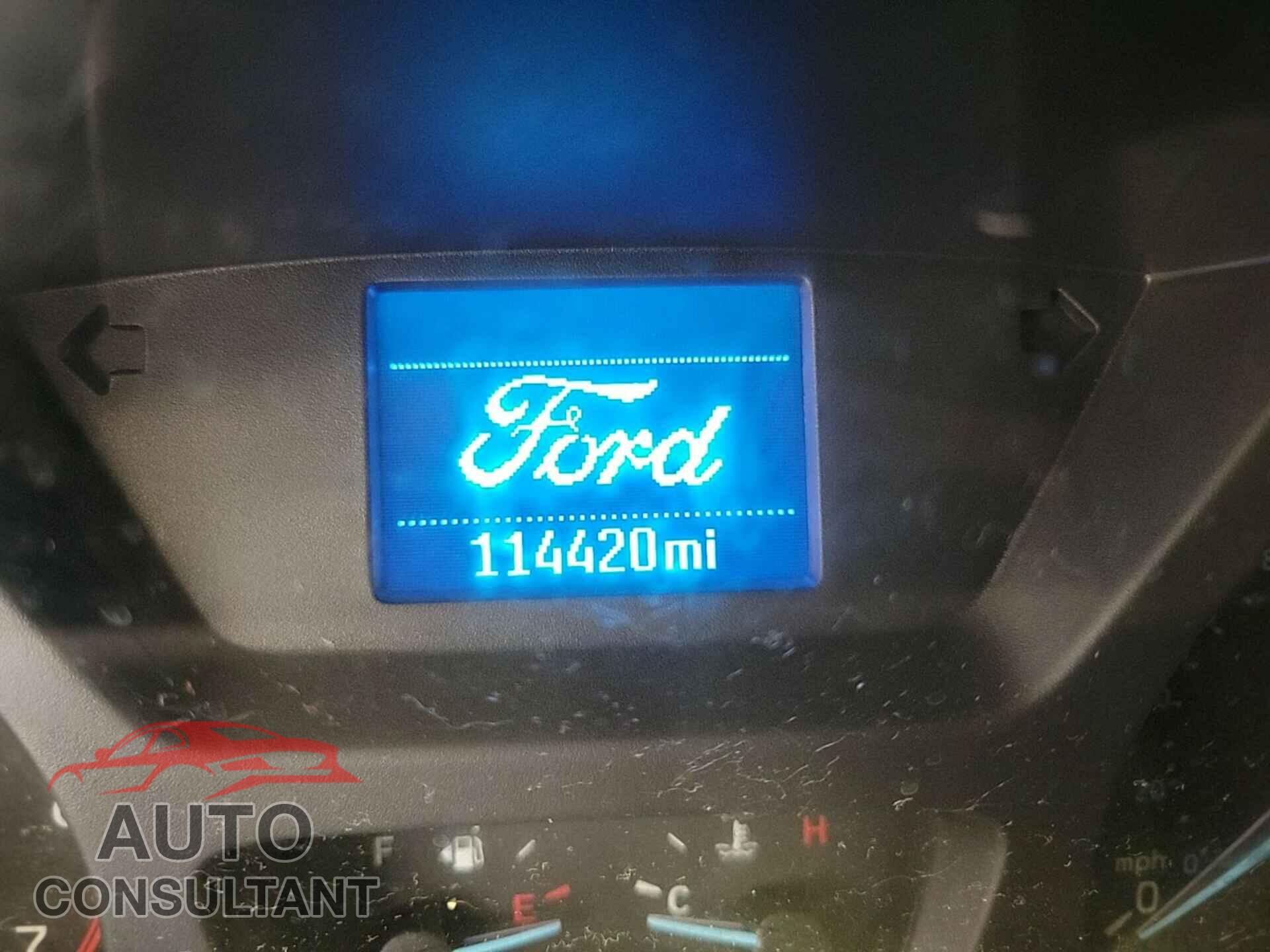 FORD TRANSIT 2017 - 1FTYR1YG2HKA57445