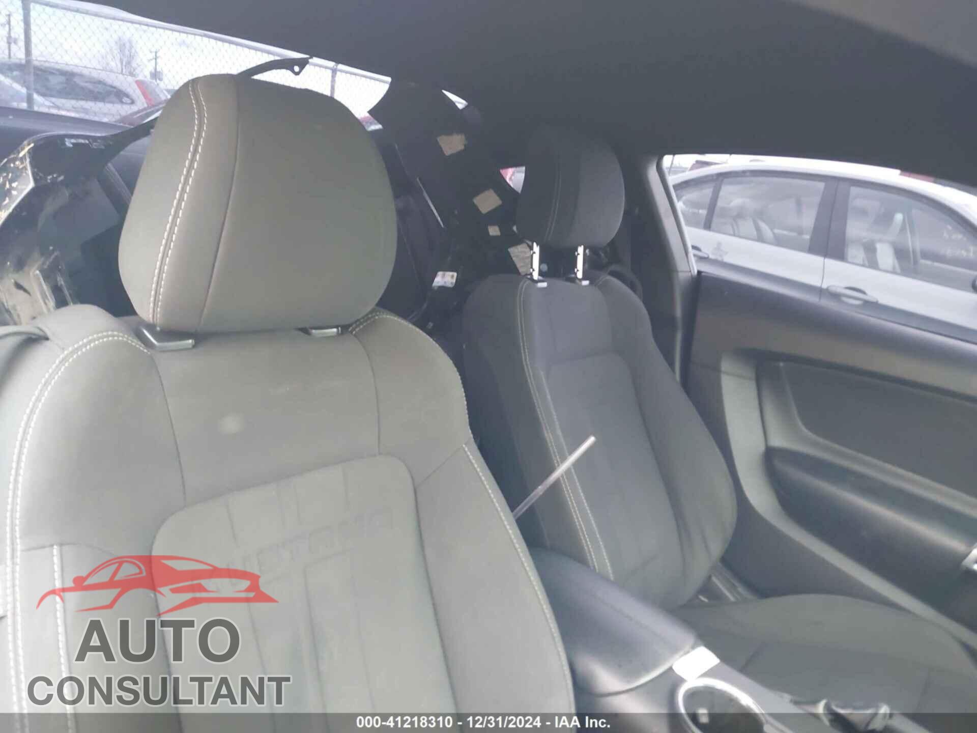 FORD MUSTANG 2018 - 1FA6P8CF5J5100741