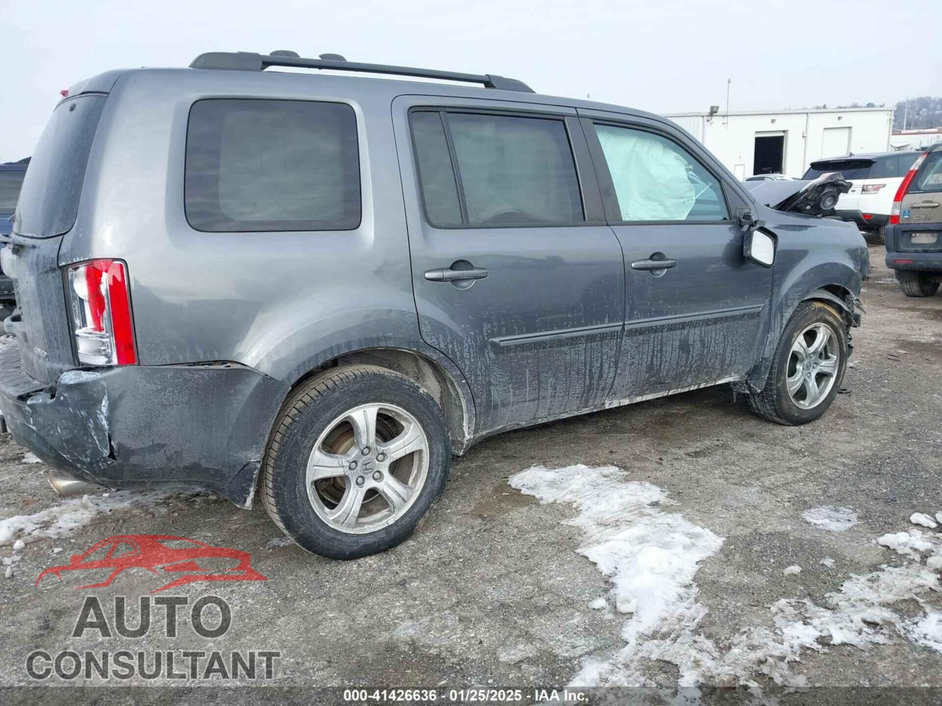 HONDA PILOT 2013 - 5FNYF4H65DB001749