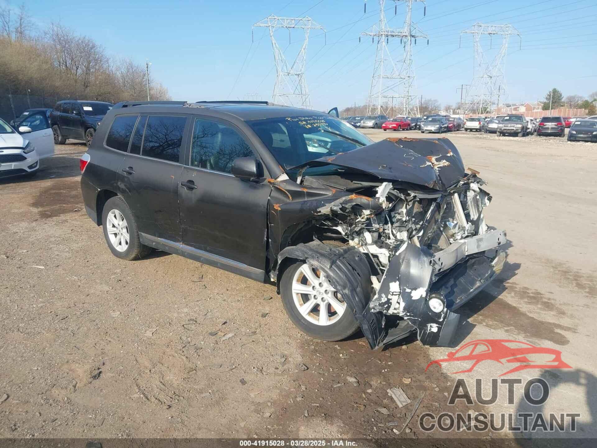 TOYOTA HIGHLANDER 2013 - 5TDBK3EH8DS255856
