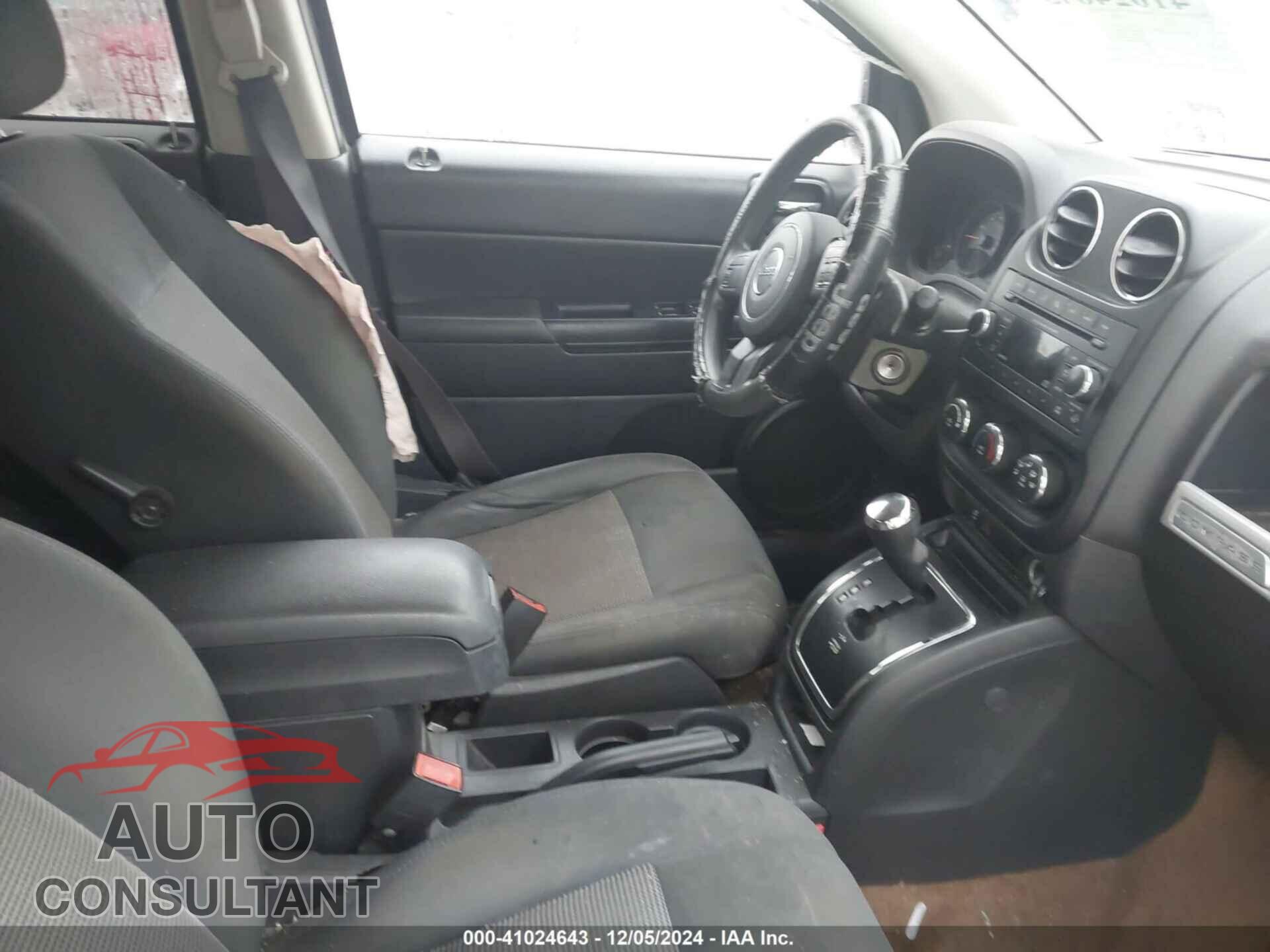 JEEP COMPASS 2016 - 1C4NJCBAXGD620397