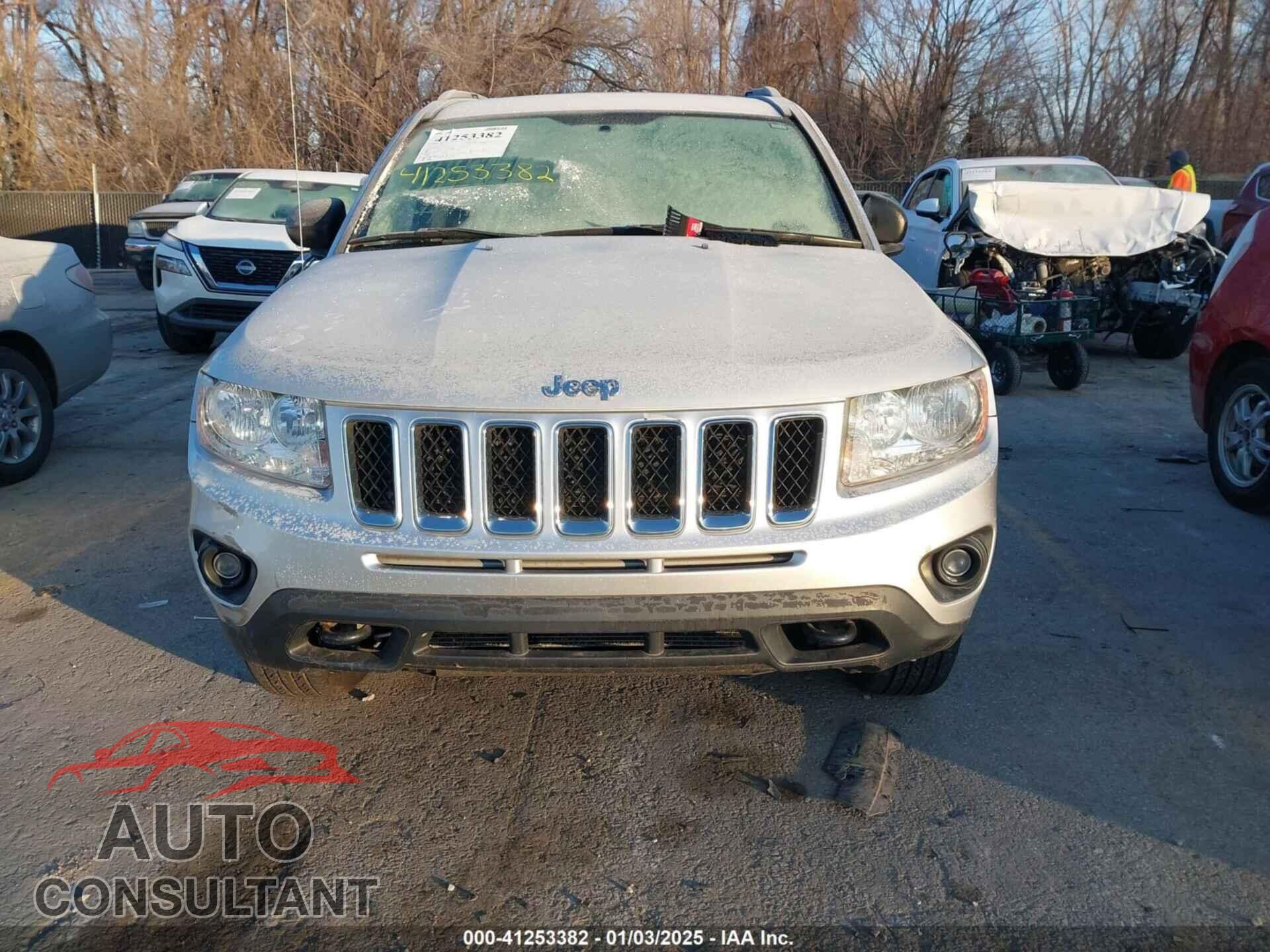 JEEP COMPASS 2011 - 1J4NF5FB7BD177841