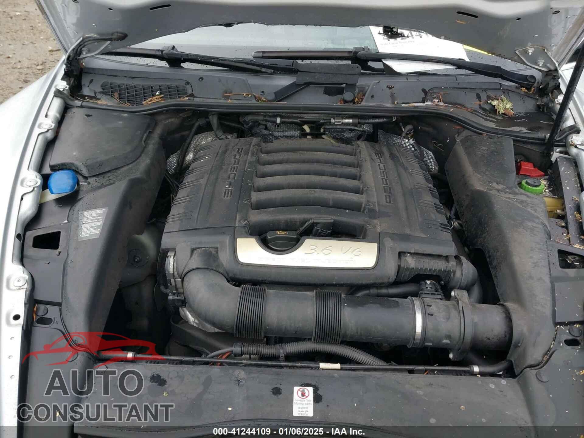 PORSCHE CAYENNE 2012 - WP1AA2A26CLA02401