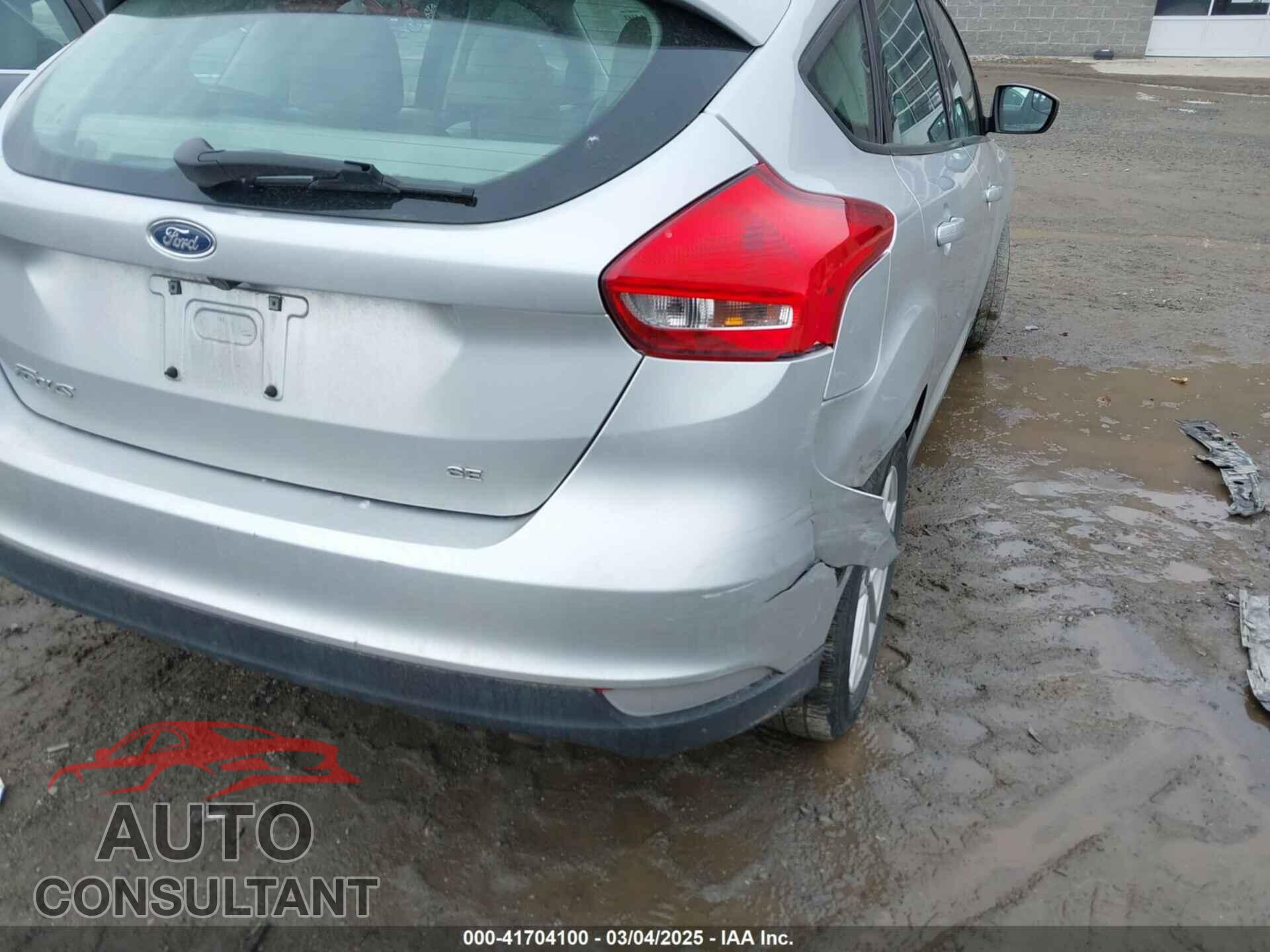FORD FOCUS 2017 - 1FADP3K28HL259610