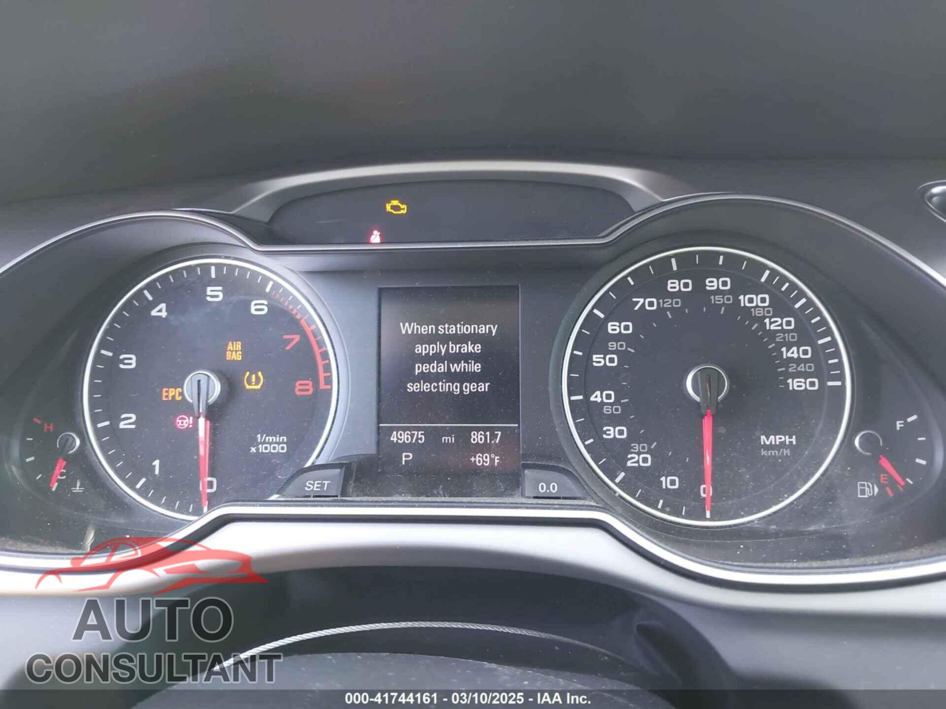 AUDI A4 2014 - WAUEFAFL1EN024178