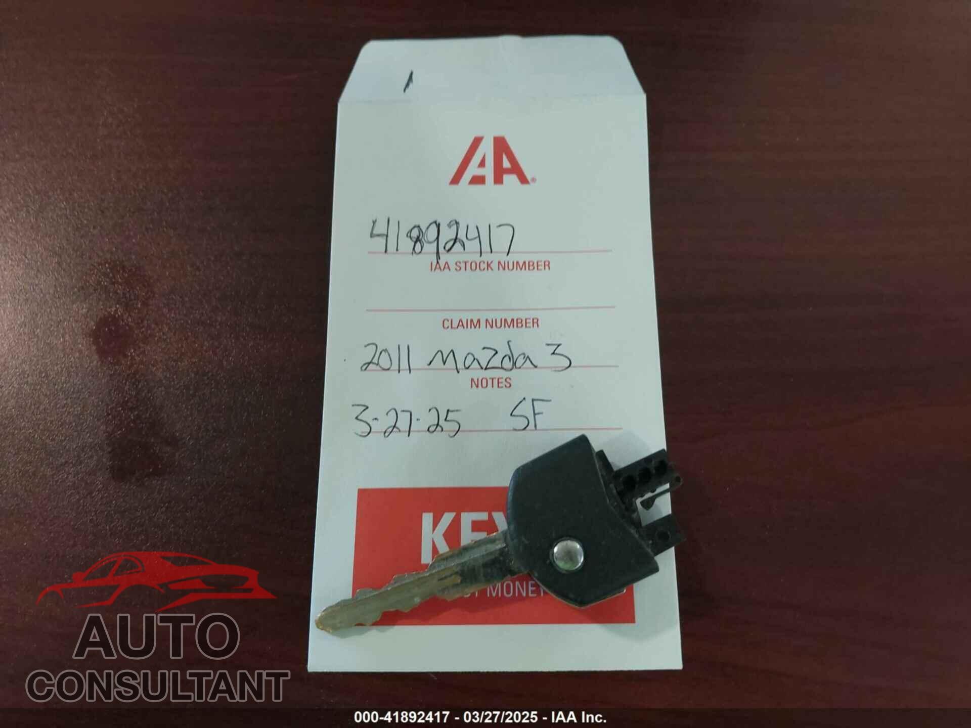 MAZDA MAZDA3 2011 - JM1BL1K55B1390301