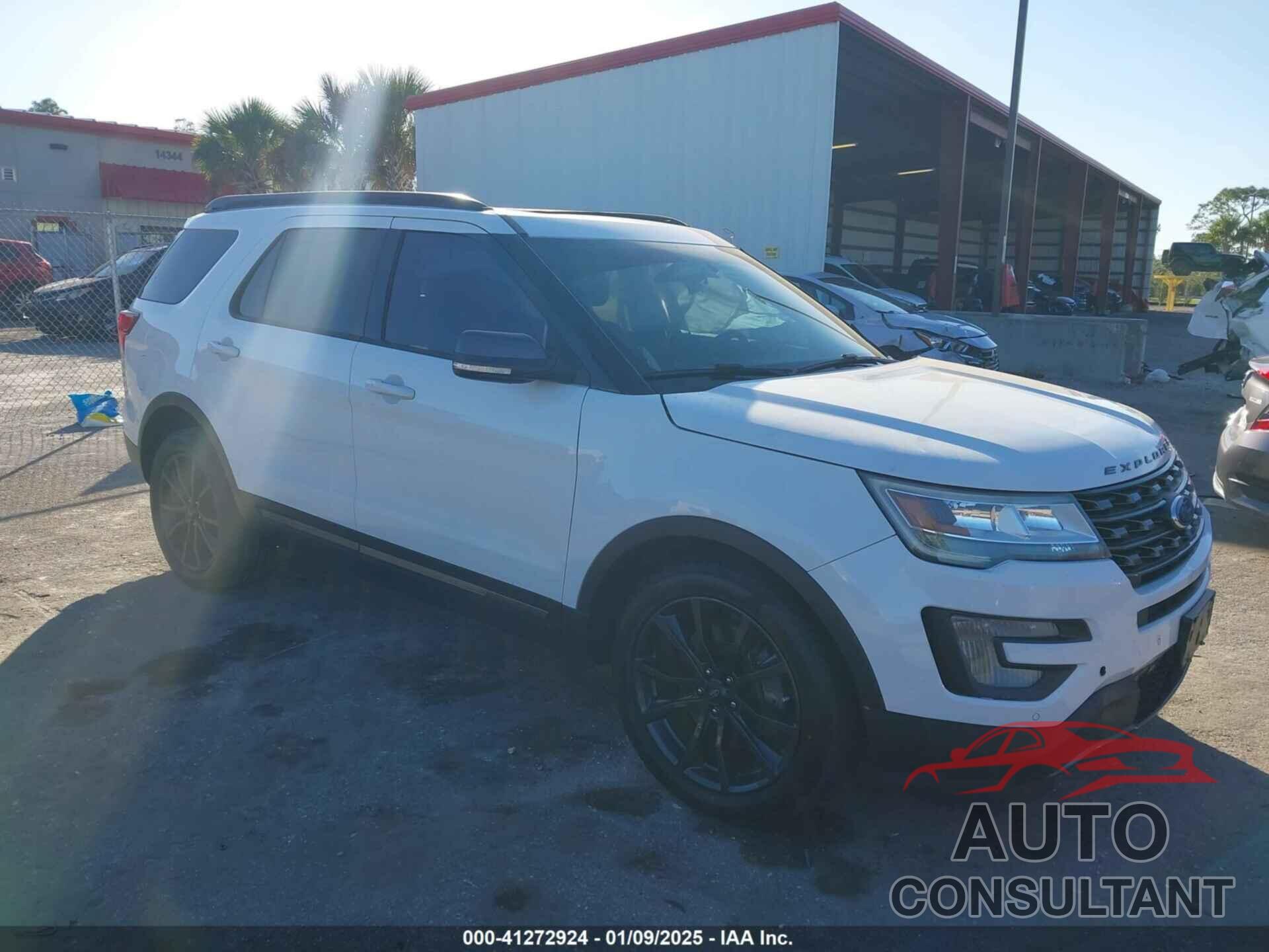 FORD EXPLORER 2017 - 1FM5K7D81HGC18262