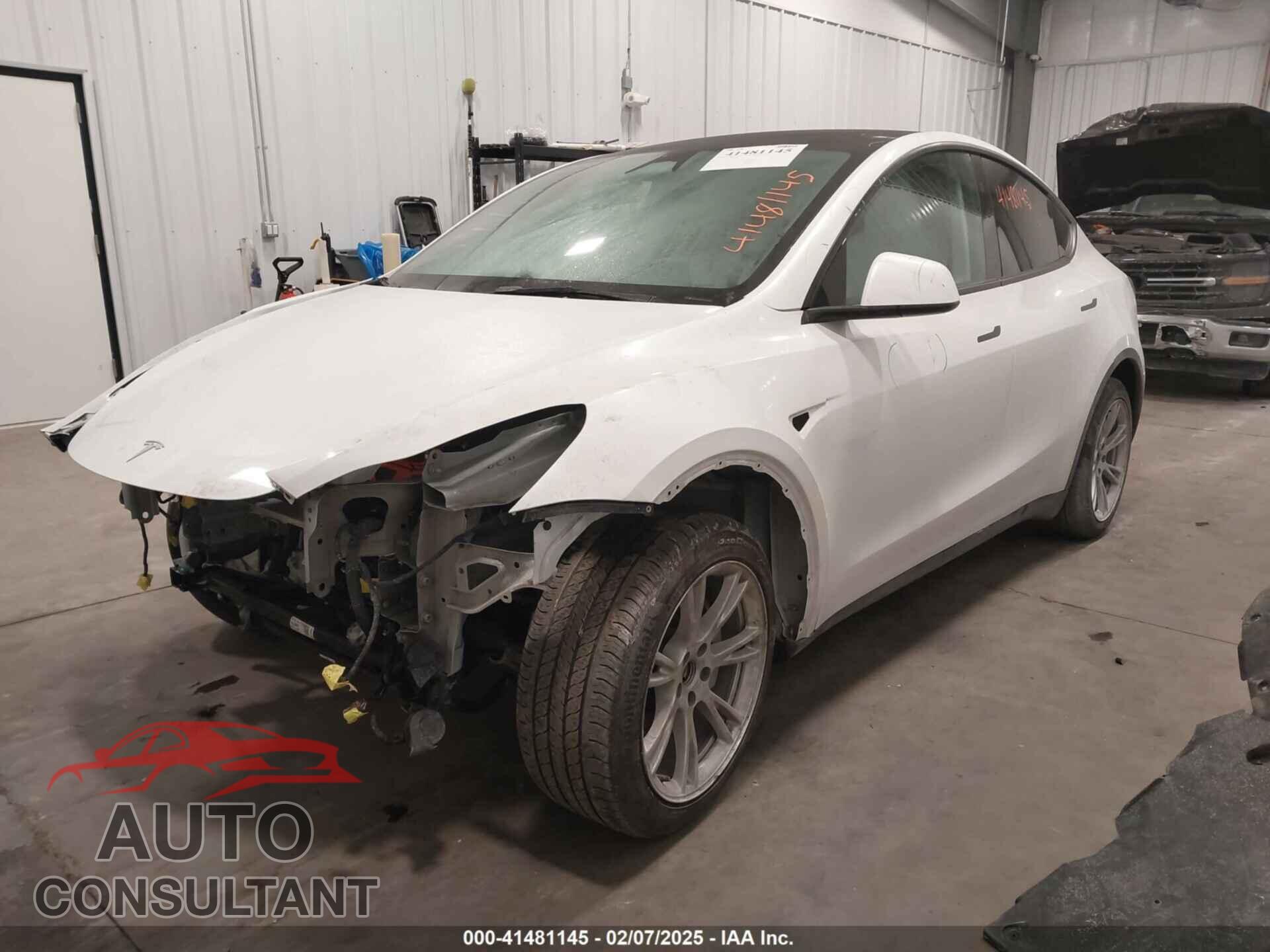 TESLA MODEL Y 2023 - 7SAYGDEE4PF842090