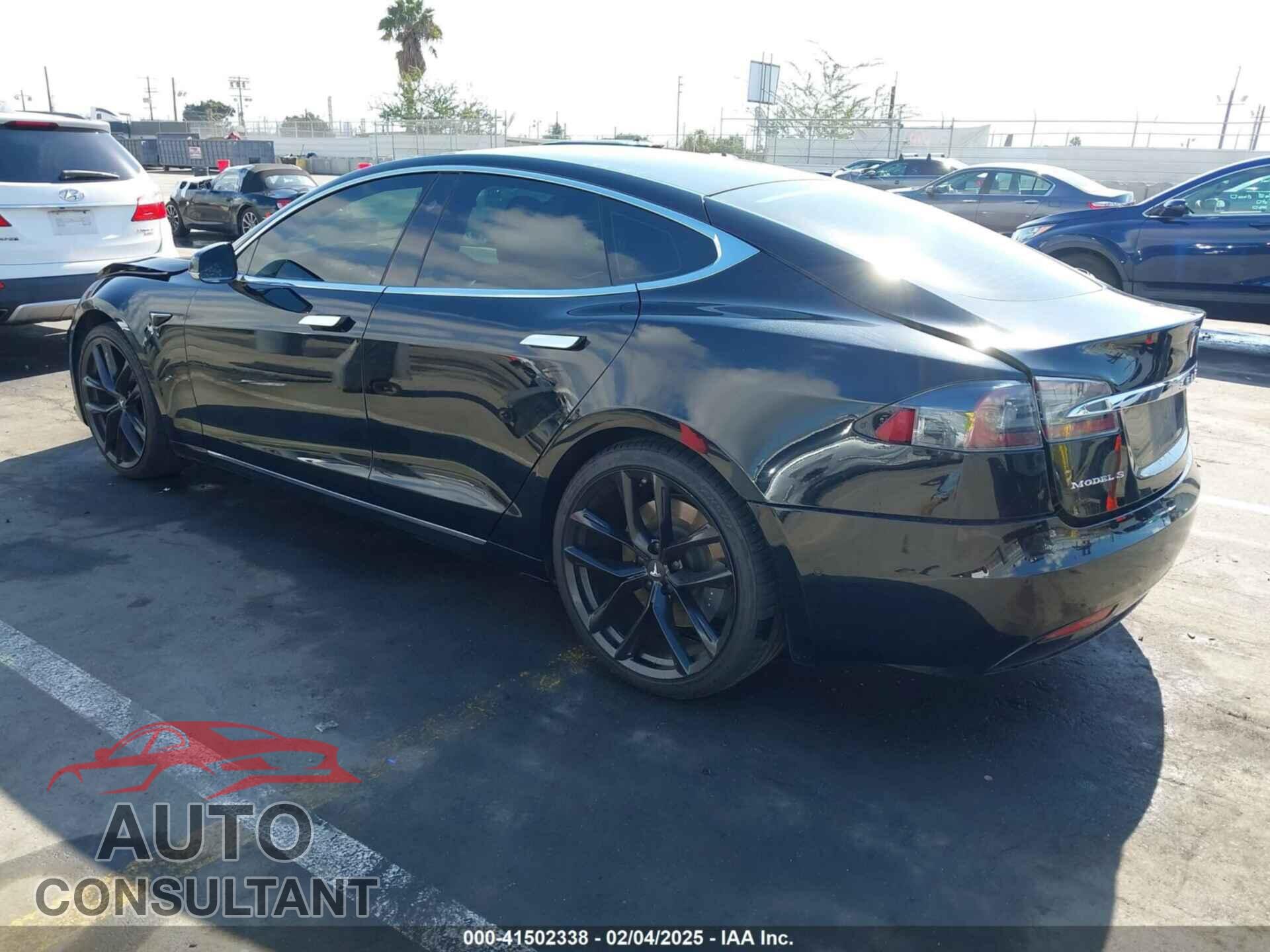 TESLA MODEL S 2017 - 5YJSA1E15HF204254
