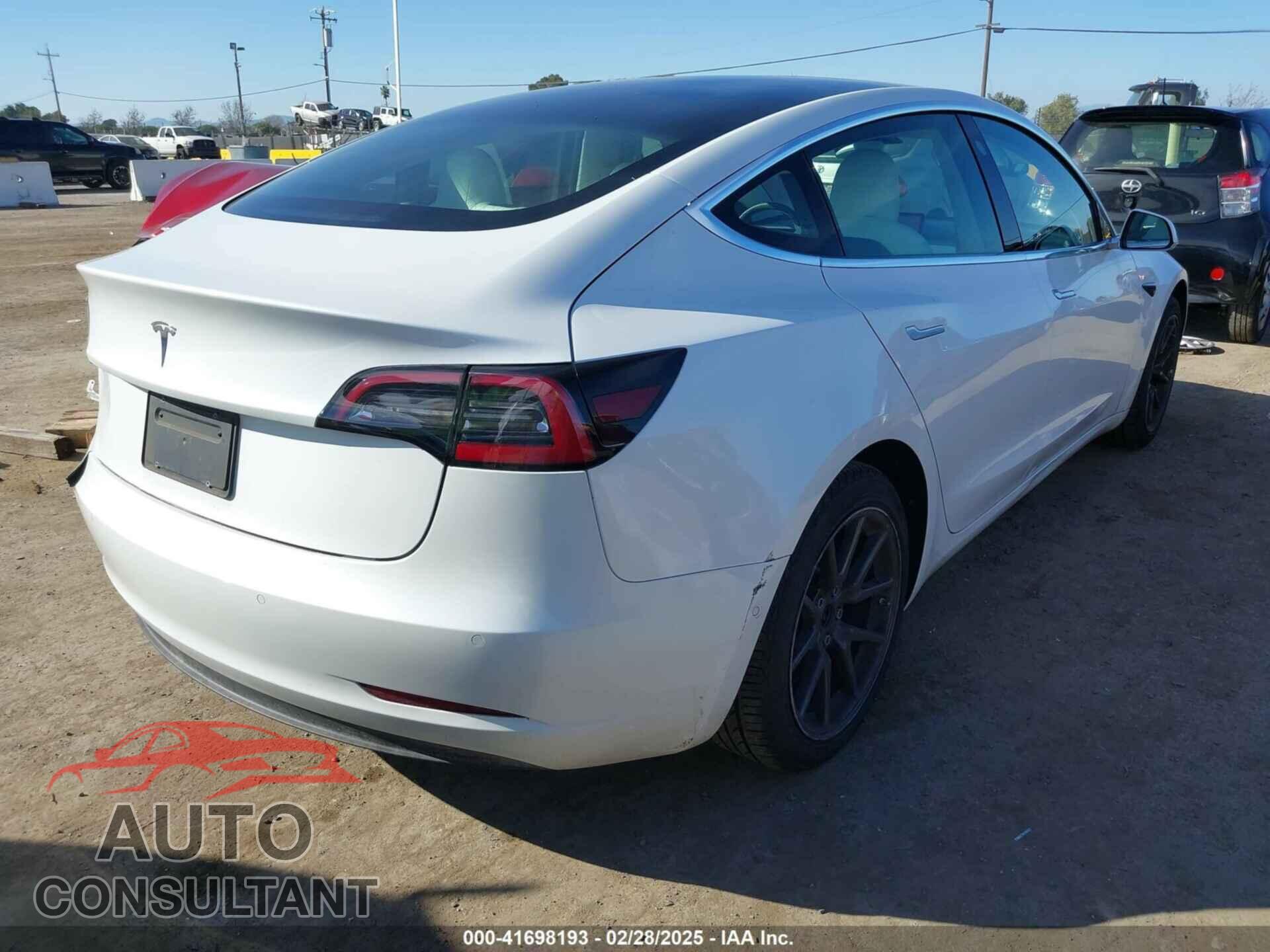 TESLA MODEL 3 2019 - 5YJ3E1EA8KF486678